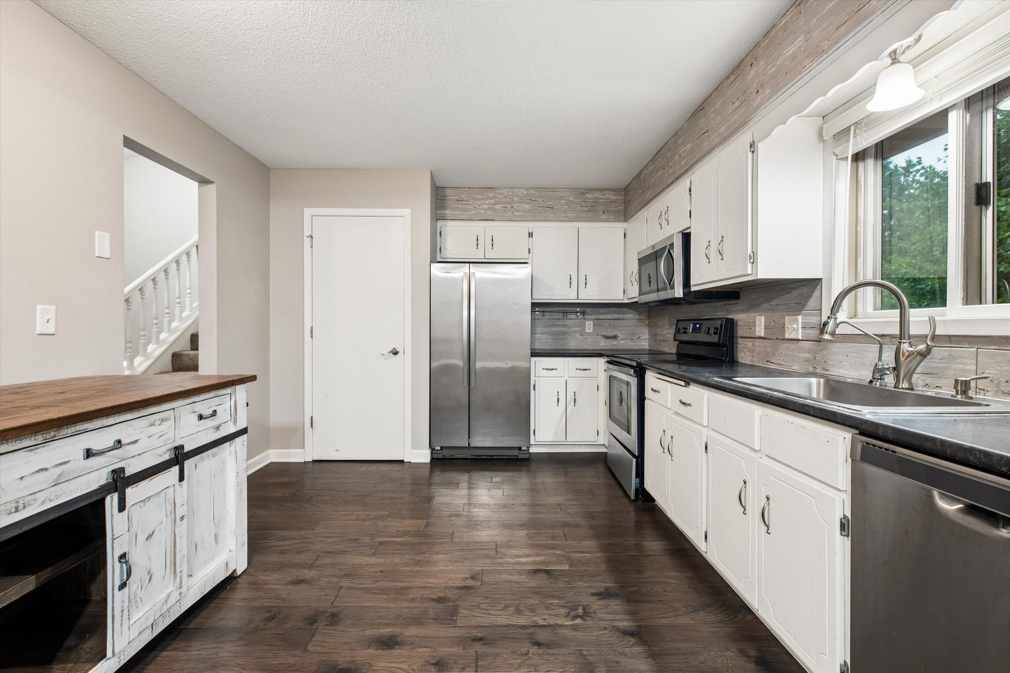 View of Residential at 9319 173rd Street, Lakeville MN 55044, Lakeville (13 of 43) - Mike Wilen | Minnesota Team Real Estate