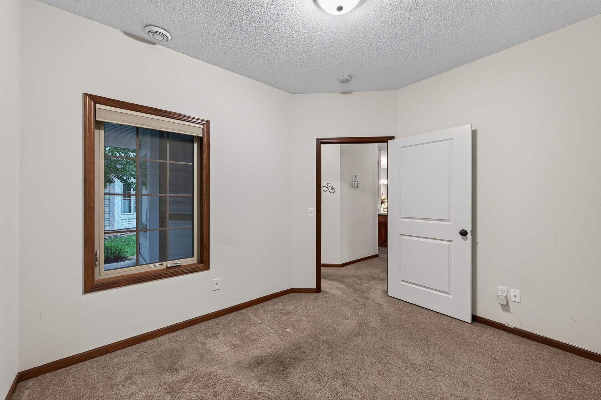 View of Residential at 313 Summer Place, Maplewood MN 55117, Maplewood (17 of 28) - Mike Wilen | Minnesota Team Real Estate