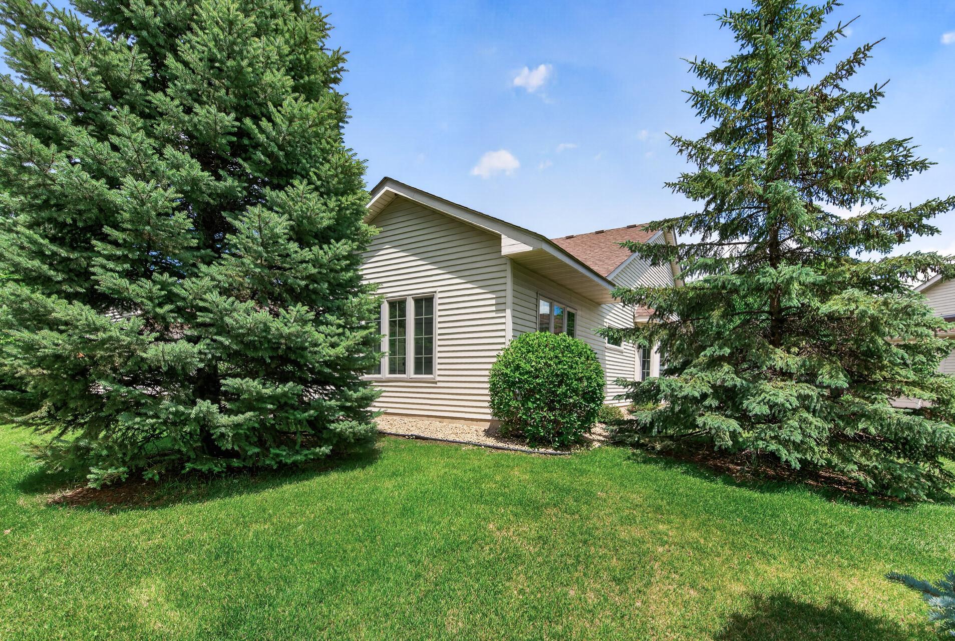 View of Residential at 313 Summer Place, Maplewood MN 55117, Maplewood (25 of 28) - Mike Wilen | Minnesota Team Real Estate