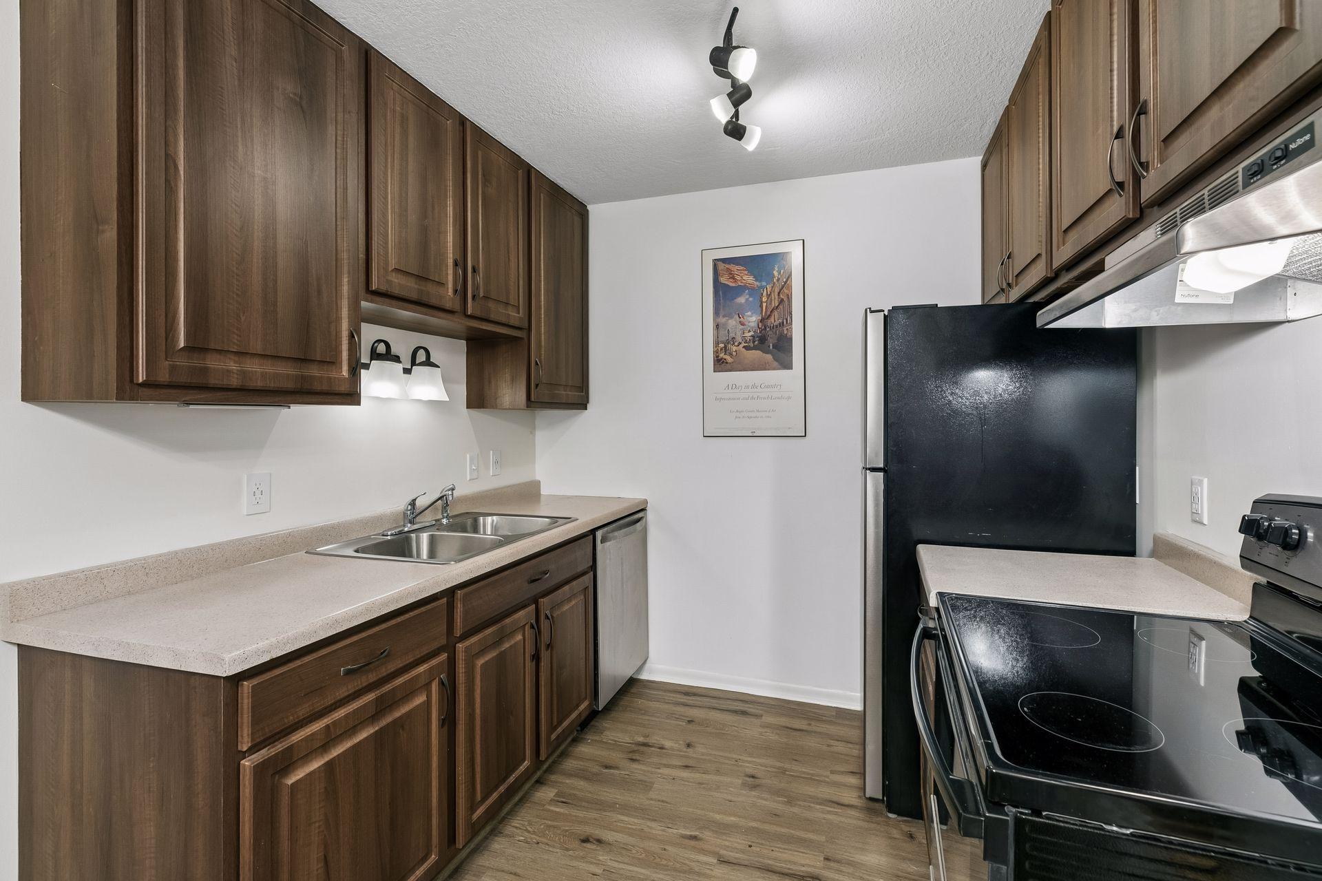 View of Residential at 14630 Garrett Avenue #401, Apple Valley MN 55124, Apple Valley (4 of 14) - Mike Wilen | Minnesota Team Real Estate
