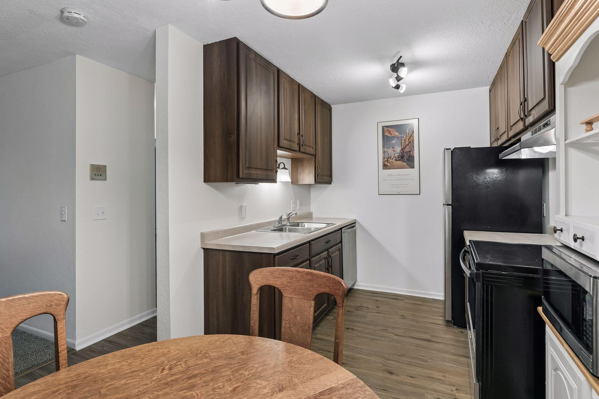 View of Residential at 14630 Garrett Avenue #401, Apple Valley MN 55124, Apple Valley (10 of 14) - Mike Wilen | Minnesota Team Real Estate
