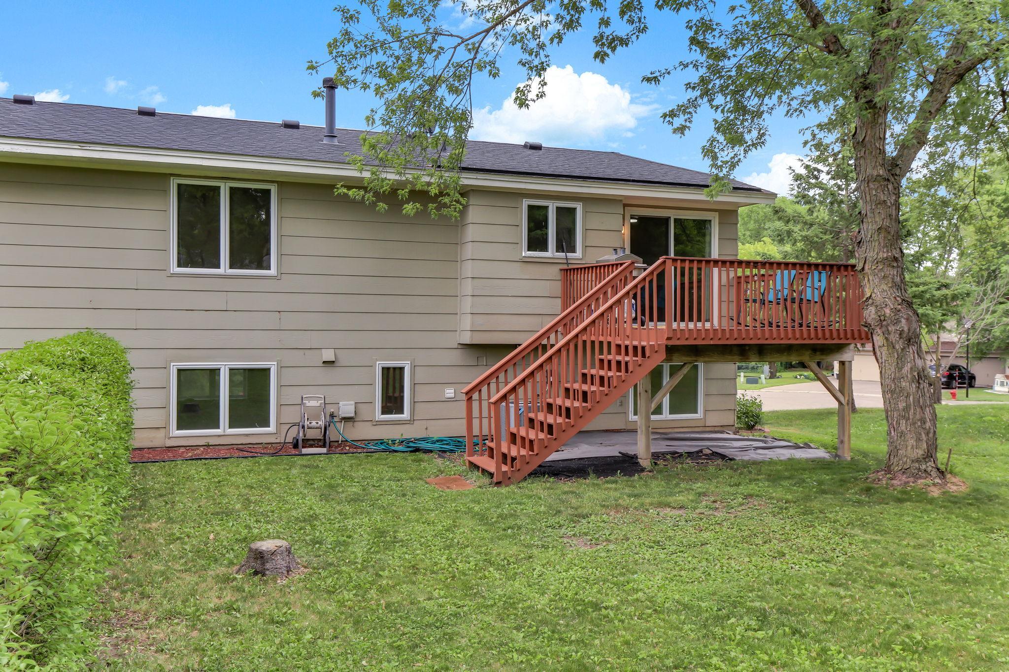 View of Residential at 17627 Ionia Court, Lakeville MN 55044, Lakeville (30 of 41) - Mike Wilen | Minnesota Team Real Estate