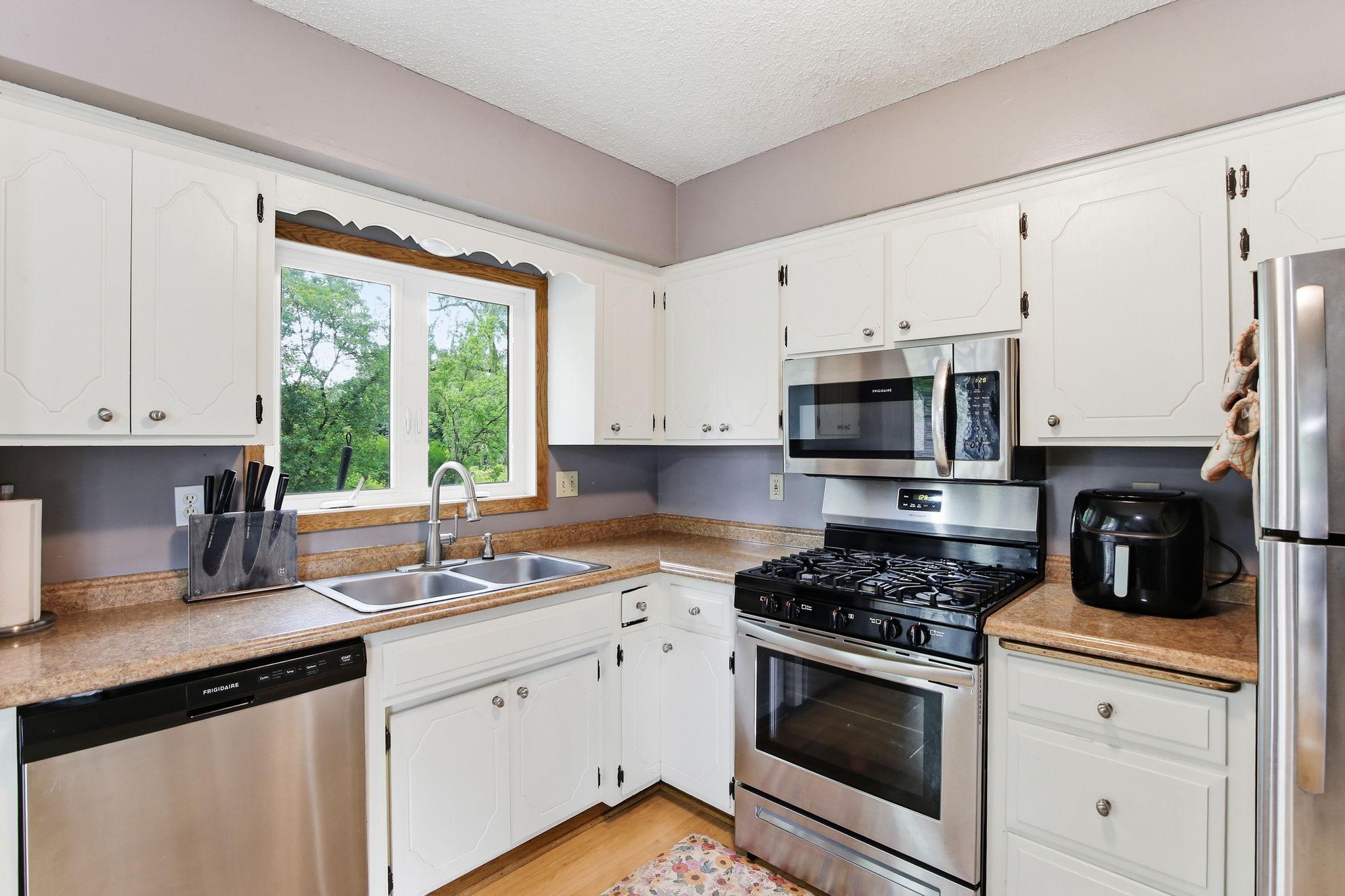 View of Residential at 17627 Ionia Court, Lakeville MN 55044, Lakeville (13 of 41) - Mike Wilen | Minnesota Team Real Estate