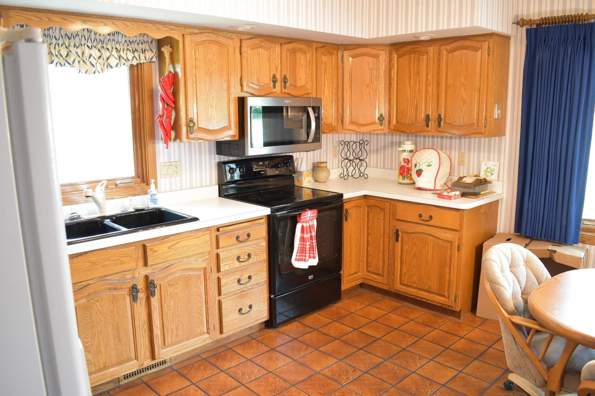 View of Residential at 1280 Stassen Drive, West Saint Paul MN 55118, West Saint Paul (7 of 28) - Mike Wilen | Minnesota Team Real Estate