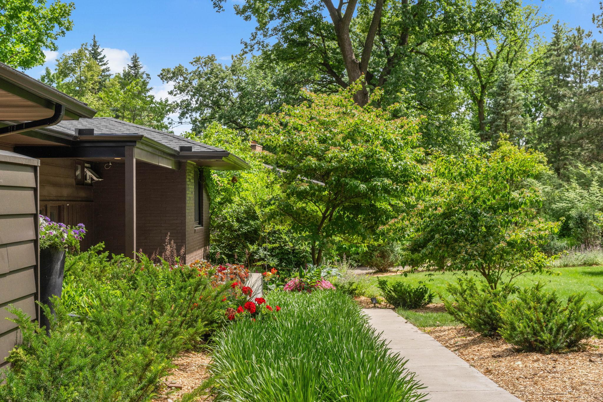 View of Residential at 549 Turnpike Road, Golden Valley MN 55416, Golden Valley (3 of 50) - Mike Wilen | Minnesota Team Real Estate