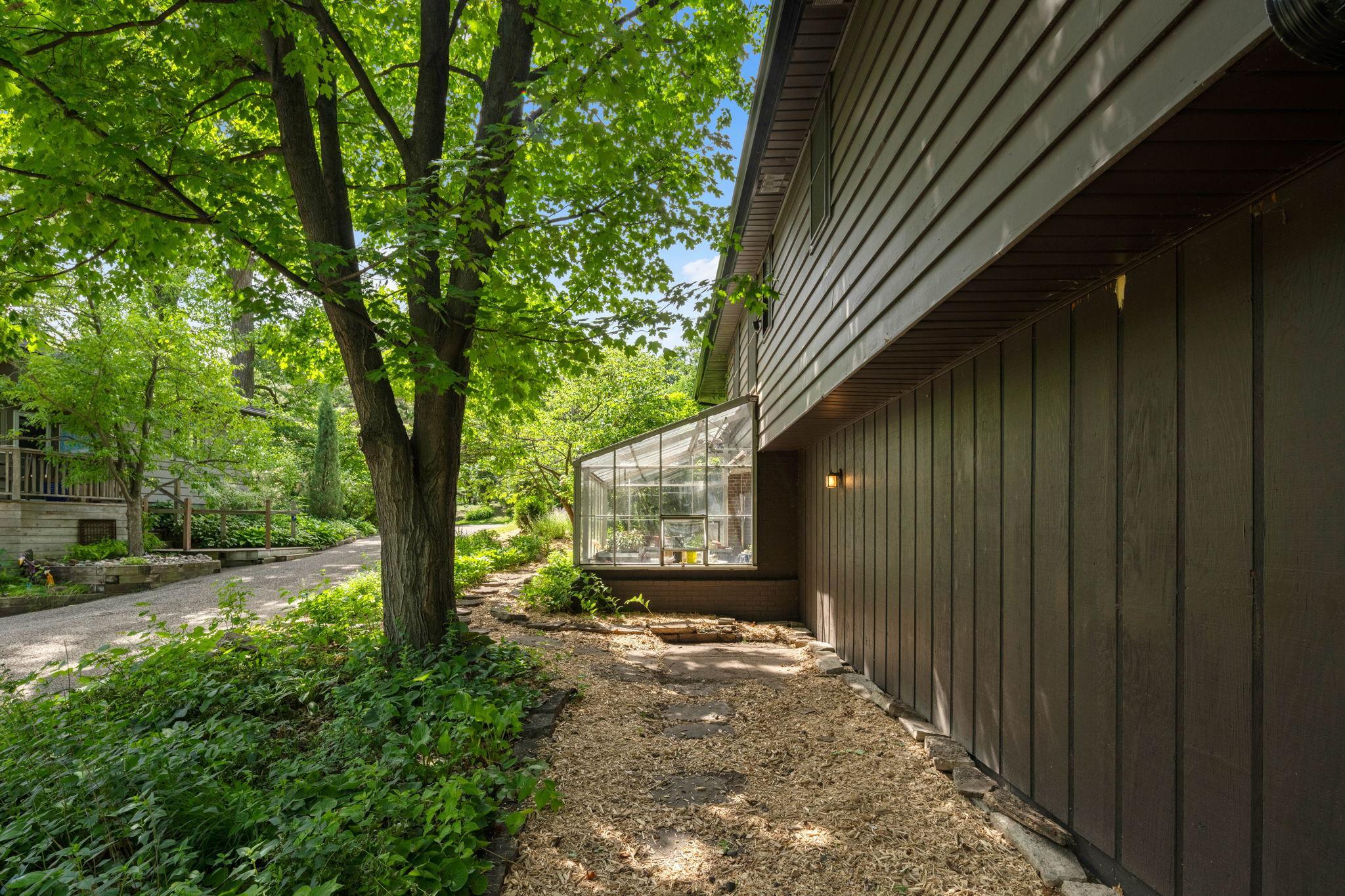 View of Residential at 549 Turnpike Road, Golden Valley MN 55416, Golden Valley (48 of 50) - Mike Wilen | Minnesota Team Real Estate