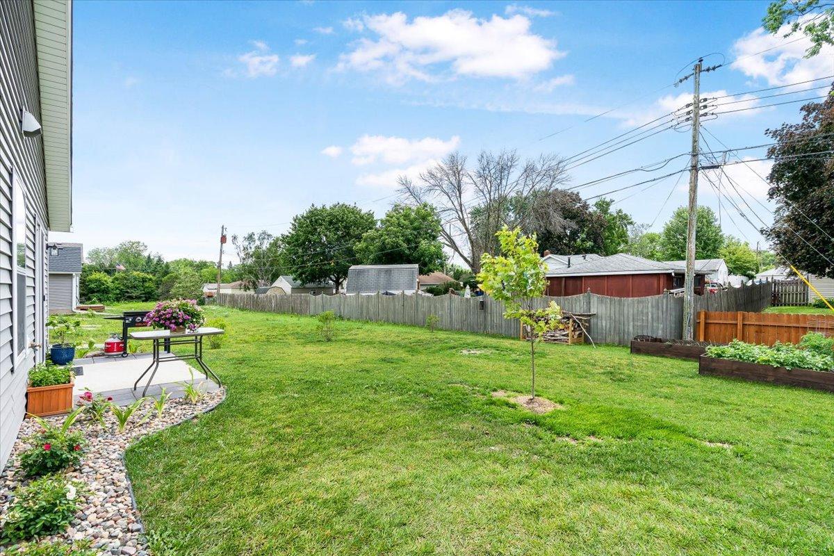 View of Residential at 7381 Degrio Way, Inver Grove Heights MN 55076, Inver Grove Heights (17 of 22) - Mike Wilen | Minnesota Team Real Estate