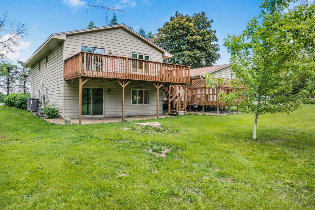 View of Residential at 10221 Jeffery Lane, Corcoran MN 55374, Corcoran (47 of 53) - Mike Wilen | Minnesota Team Real Estate