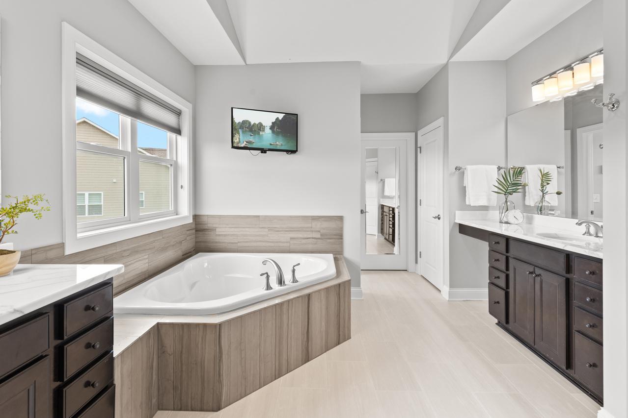 View of Residential at 16331 Sohm Court, Eden Prairie MN 55347, Eden Prairie (45 of 88) - Mike Wilen | Minnesota Team Real Estate