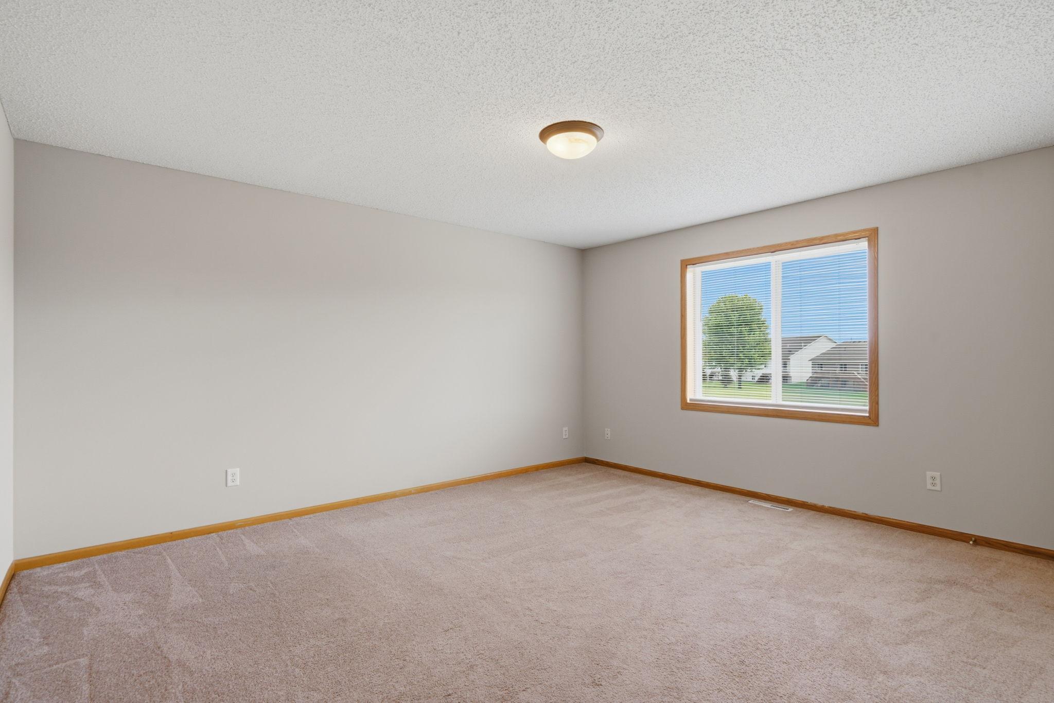 View of Residential at 4104 Jarmann Lane, Shakopee MN 55379, Shakopee (15 of 30) - Mike Wilen | Minnesota Team Real Estate