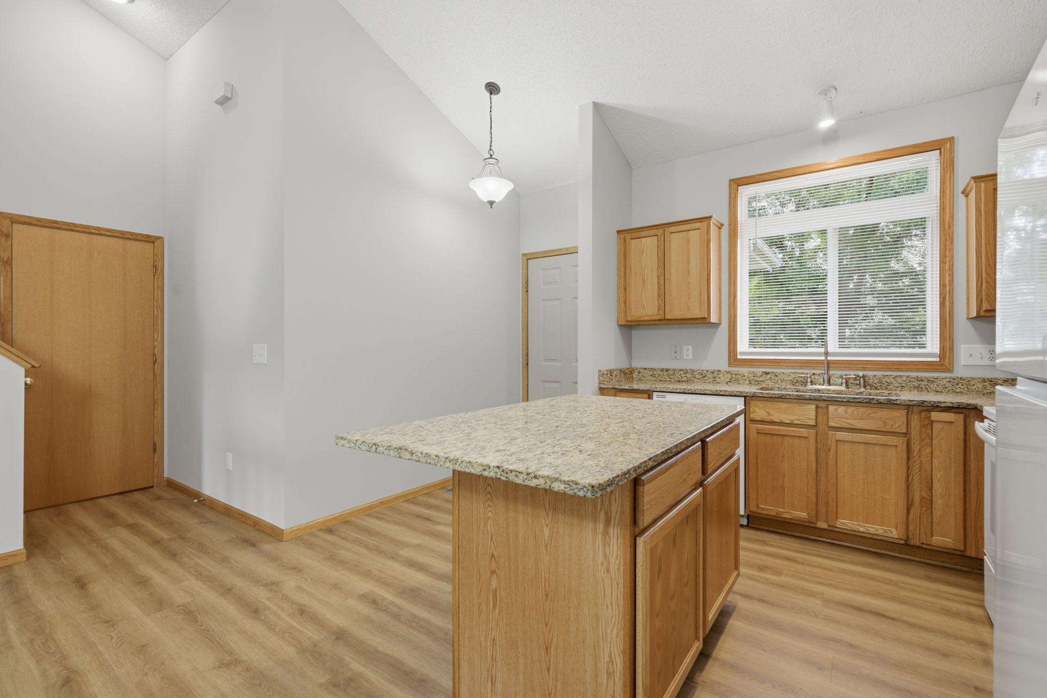View of Residential at 4104 Jarmann Lane, Shakopee MN 55379, Shakopee (10 of 30) - Mike Wilen | Minnesota Team Real Estate