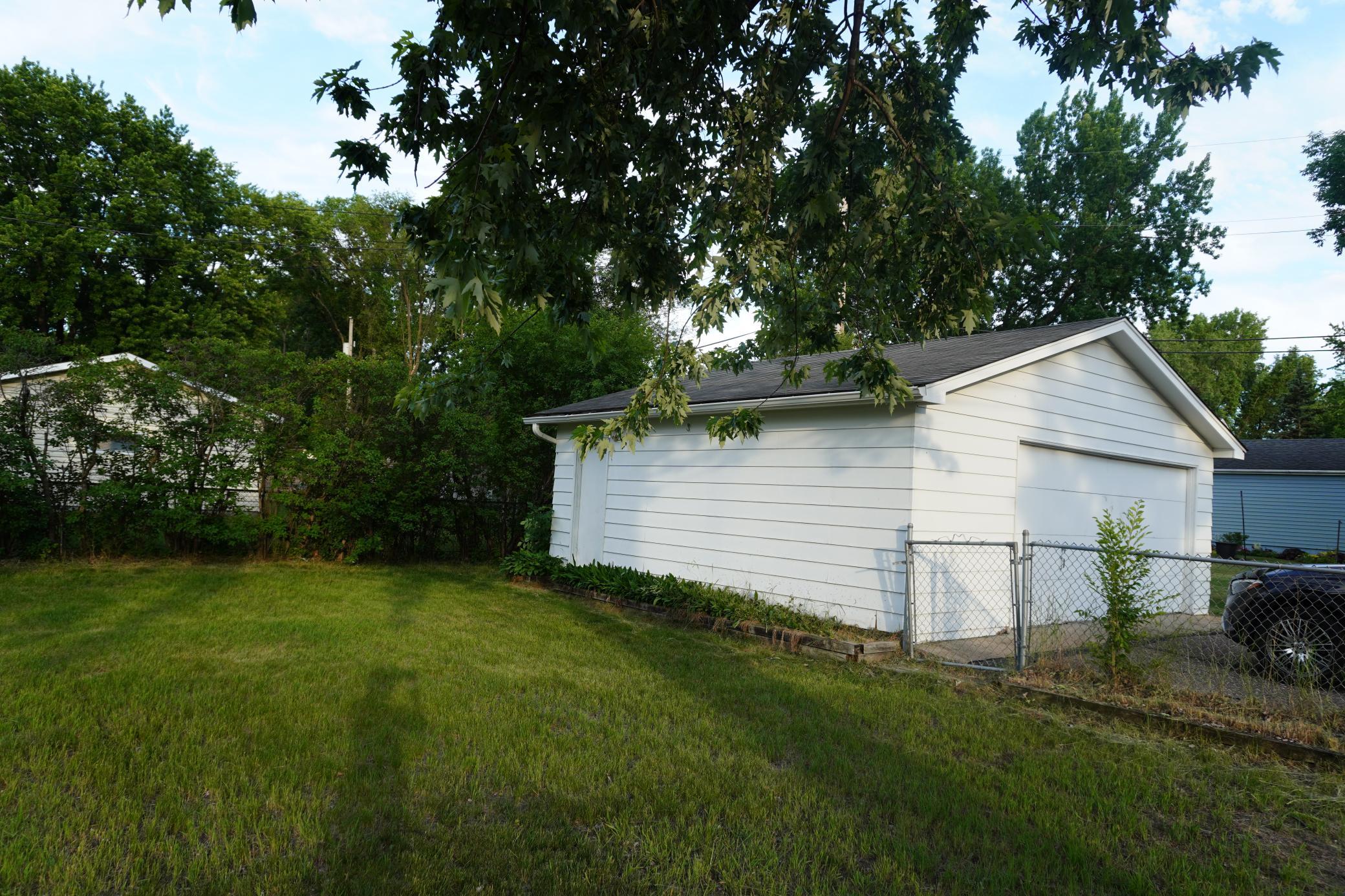View of Residential at 298 Ely Street, Fridley MN 55432, Fridley (26 of 29) - Mike Wilen | Minnesota Team Real Estate