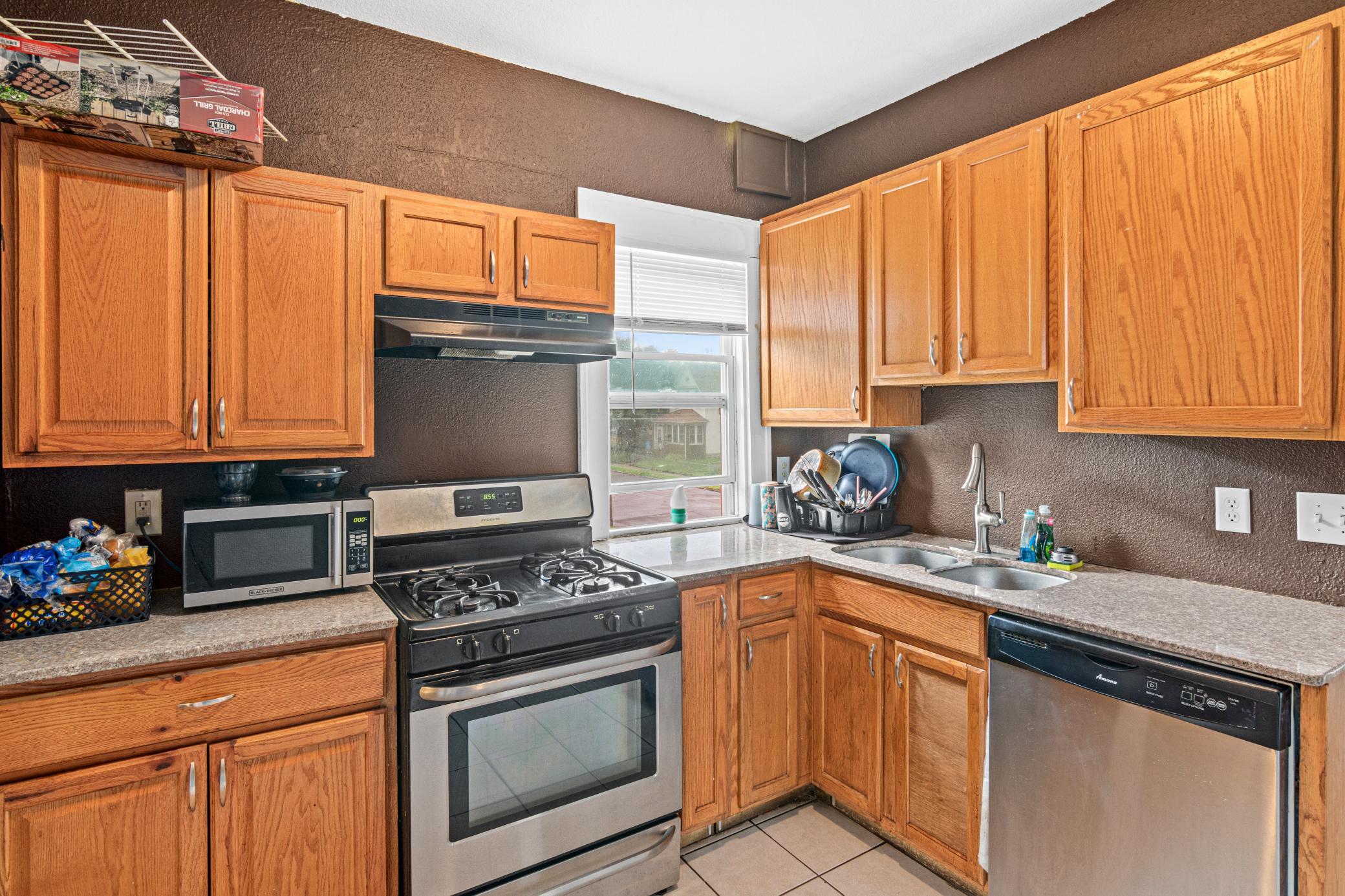 View of Residential Income at 96 Winifred Street, Saint Paul MN 55107, Saint Paul (22 of 28) - Mike Wilen | Minnesota Team Real Estate
