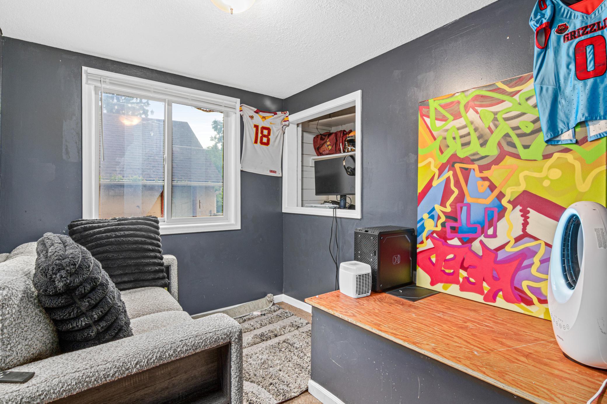 View of Residential Income at 96 Winifred Street, Saint Paul MN 55107, Saint Paul (8 of 28) - Mike Wilen | Minnesota Team Real Estate