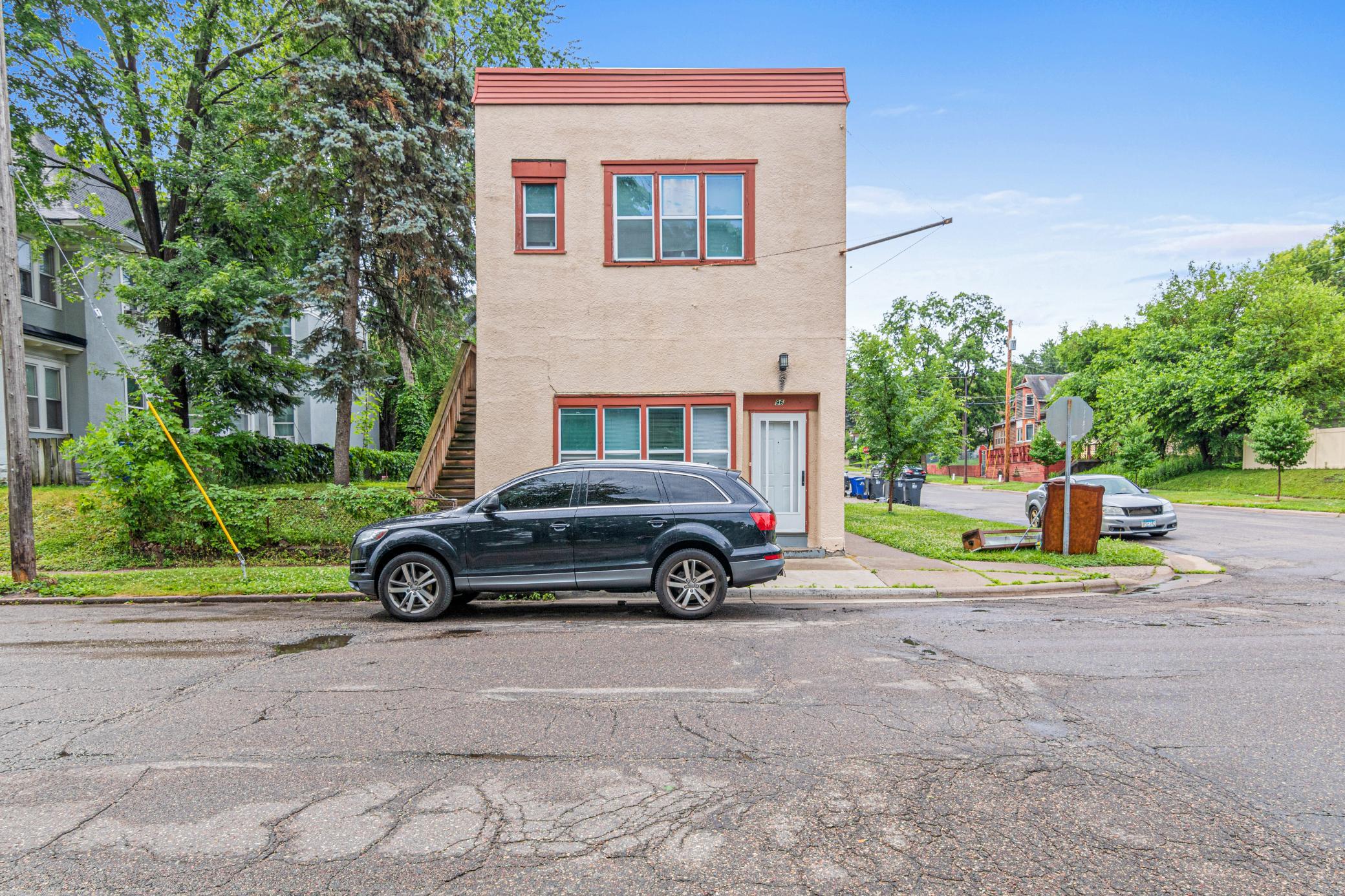 View of Residential Income at 96 Winifred Street, Saint Paul MN 55107, Saint Paul (26 of 28) - Mike Wilen | Minnesota Team Real Estate
