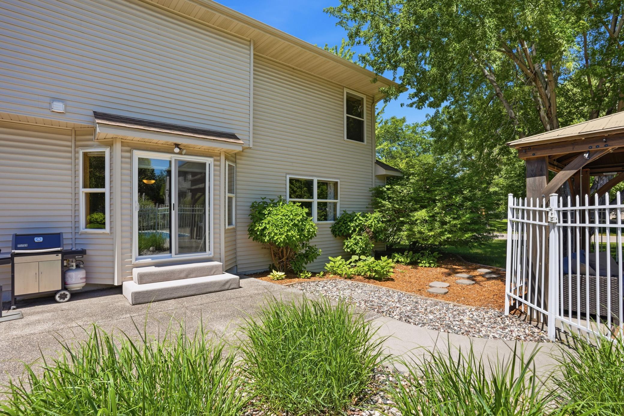 View of Residential at 8511 Cedar Court, Victoria MN 55386, Victoria (27 of 44) - Mike Wilen | Minnesota Team Real Estate