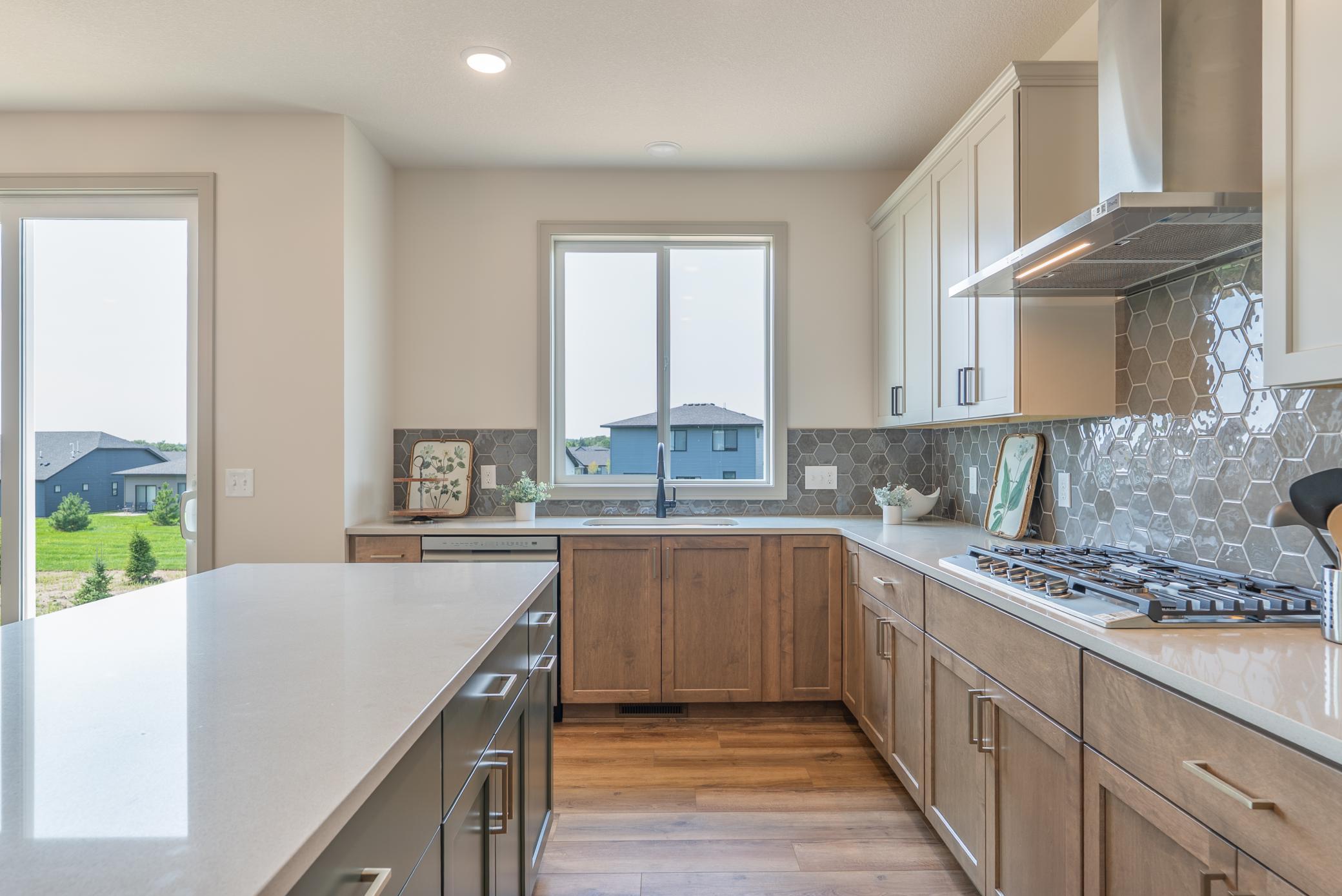View of Residential at 5036 Airlake Draw, Woodbury MN 55129, Woodbury (11 of 42) - Mike Wilen | Minnesota Team Real Estate