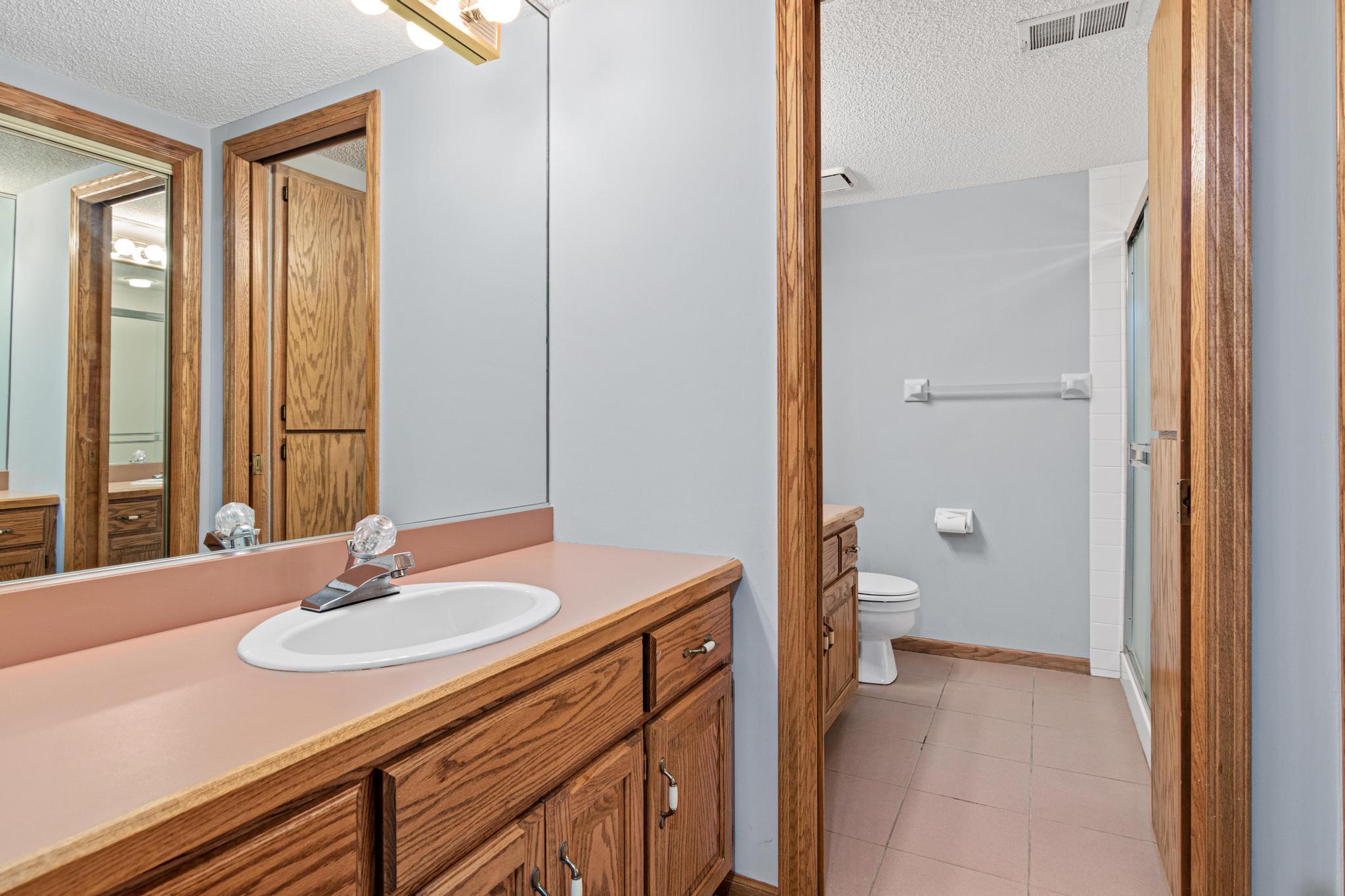 View of Residential at 1200 Summit Oaks Drive, Burnsville MN 55337, Burnsville (25 of 29) - Mike Wilen | Minnesota Team Real Estate