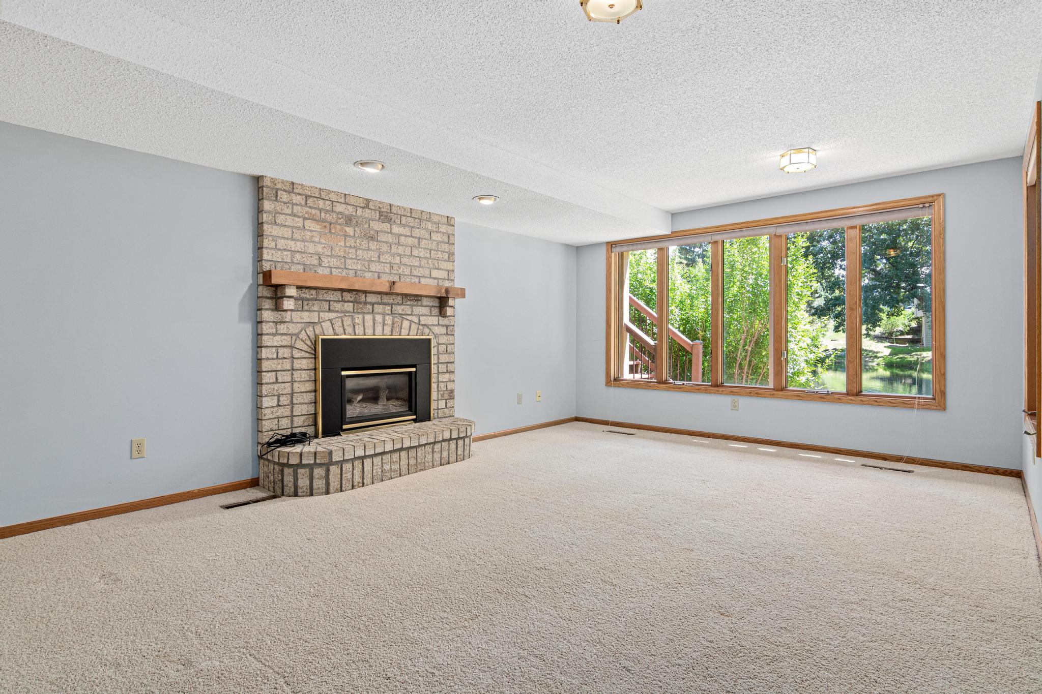 View of Residential at 1200 Summit Oaks Drive, Burnsville MN 55337, Burnsville (17 of 29) - Mike Wilen | Minnesota Team Real Estate