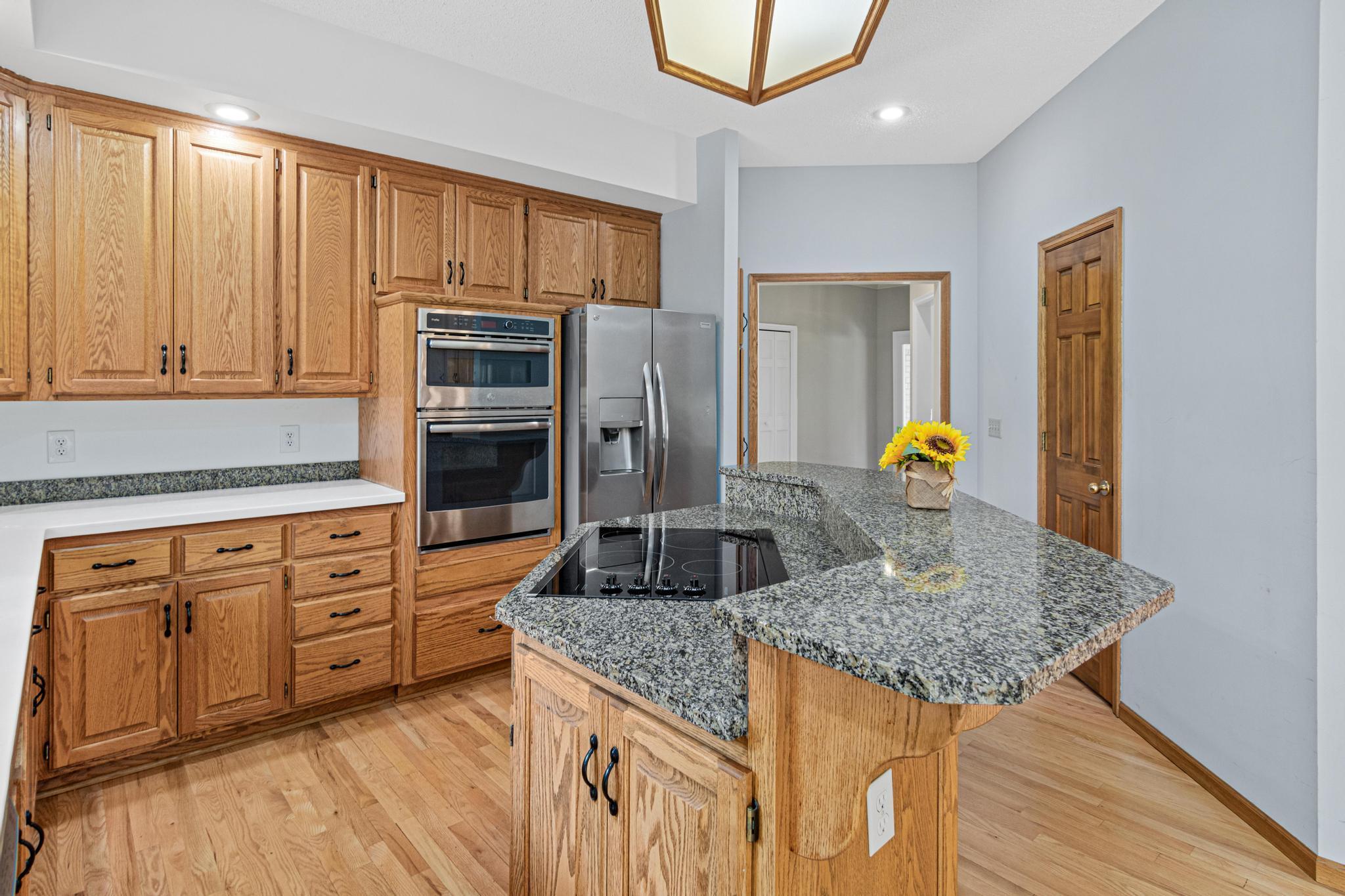View of Residential at 1200 Summit Oaks Drive, Burnsville MN 55337, Burnsville (12 of 29) - Mike Wilen | Minnesota Team Real Estate