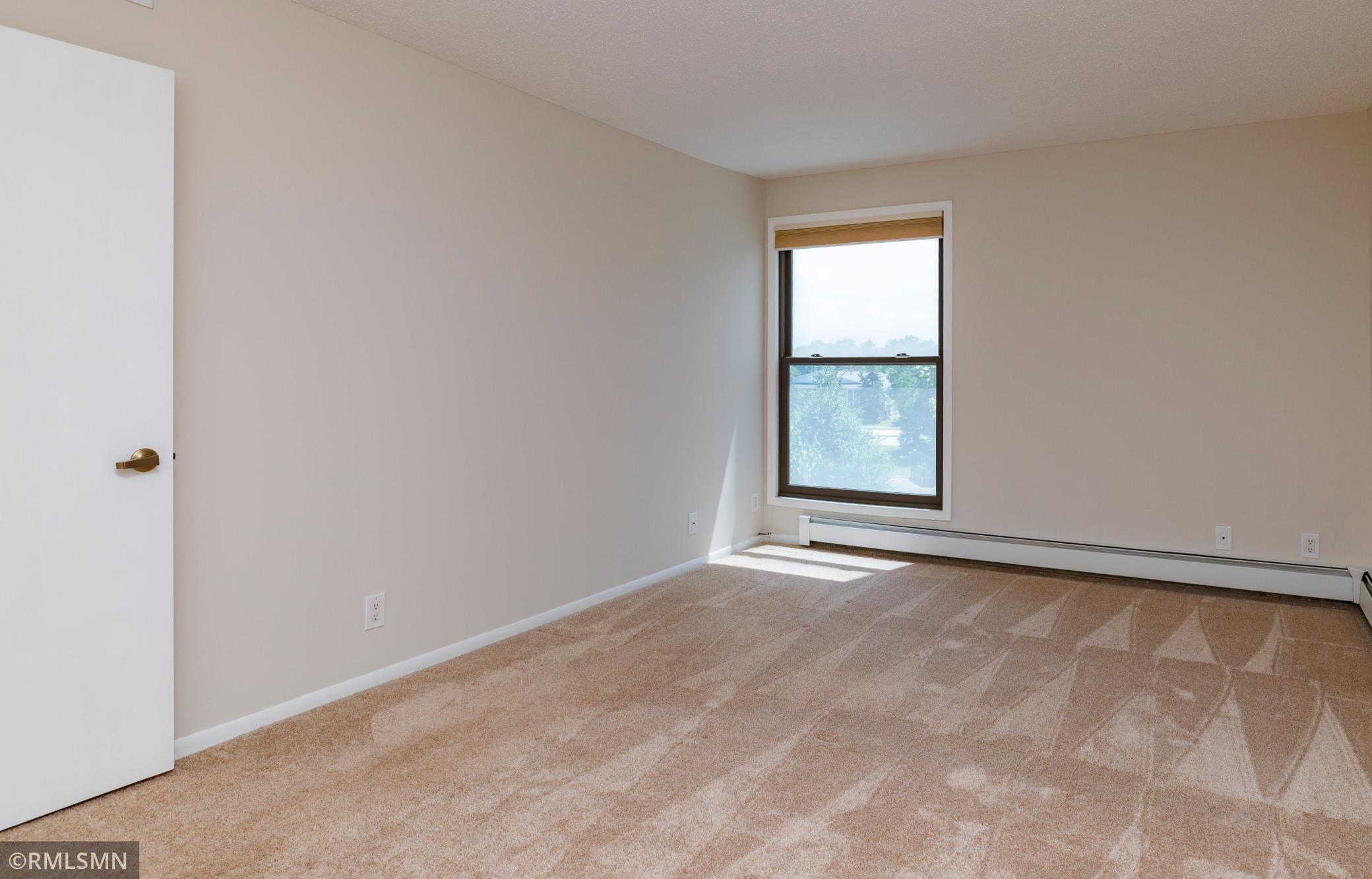 View of Residential at 9700 Portland Avenue #330, Bloomington MN 55420, Bloomington (21 of 33) - Mike Wilen | Minnesota Team Real Estate