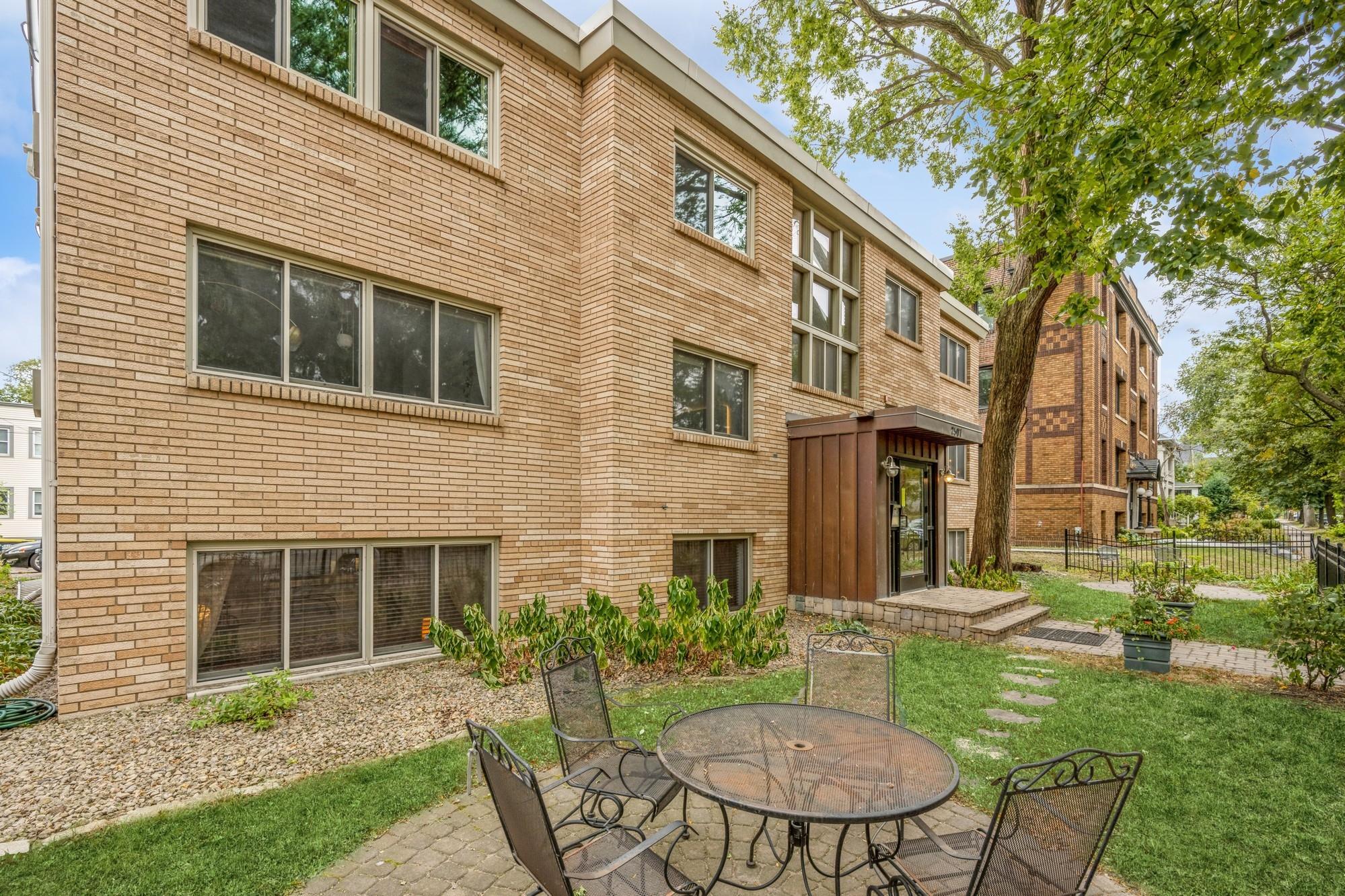 View of Residential at 2507 Bryant Avenue #1, Minneapolis MN 55405, Minneapolis (3 of 29) - Mike Wilen | Minnesota Team Real Estate