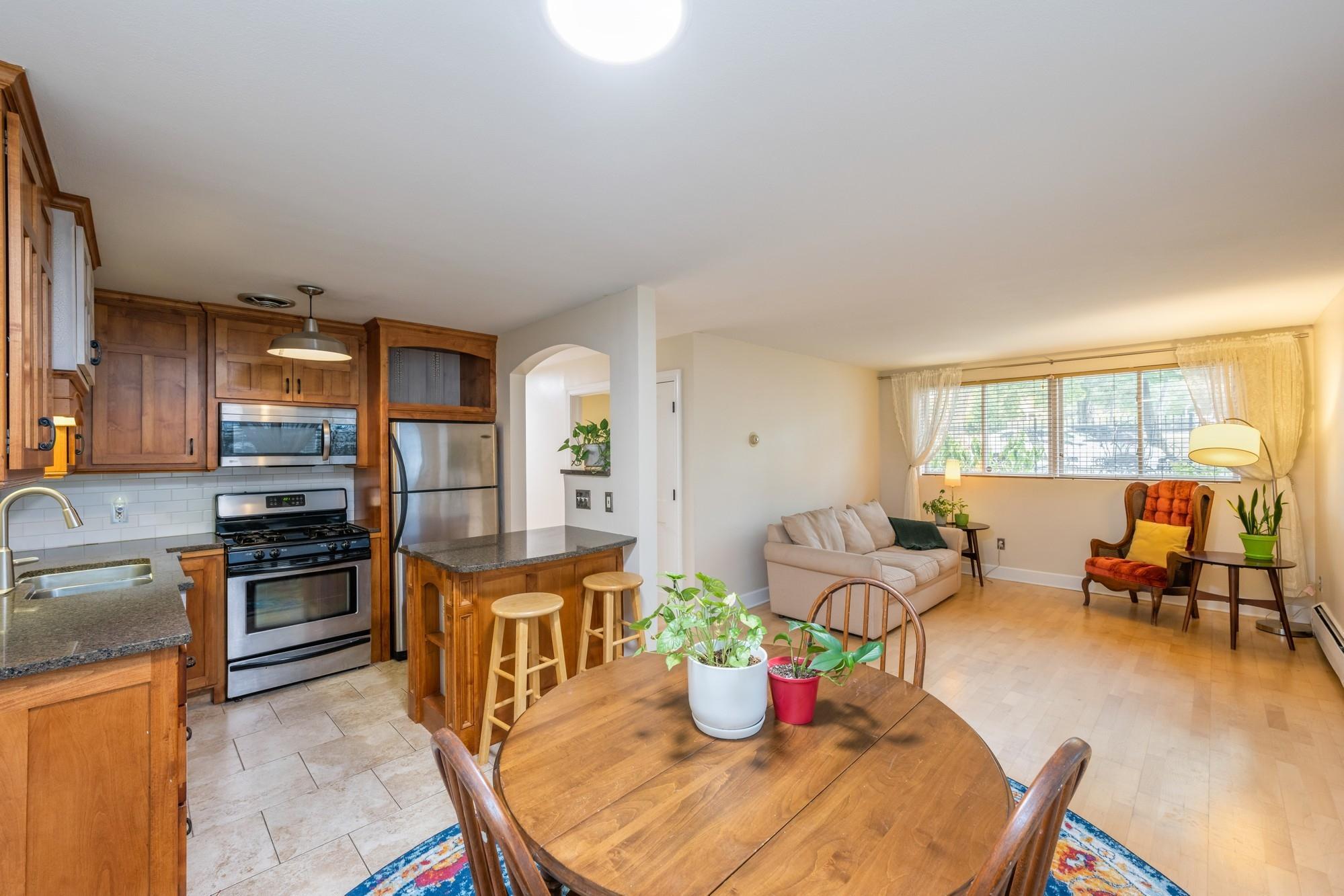 View of Residential at 2507 Bryant Avenue #1, Minneapolis MN 55405, Minneapolis (8 of 29) - Mike Wilen | Minnesota Team Real Estate