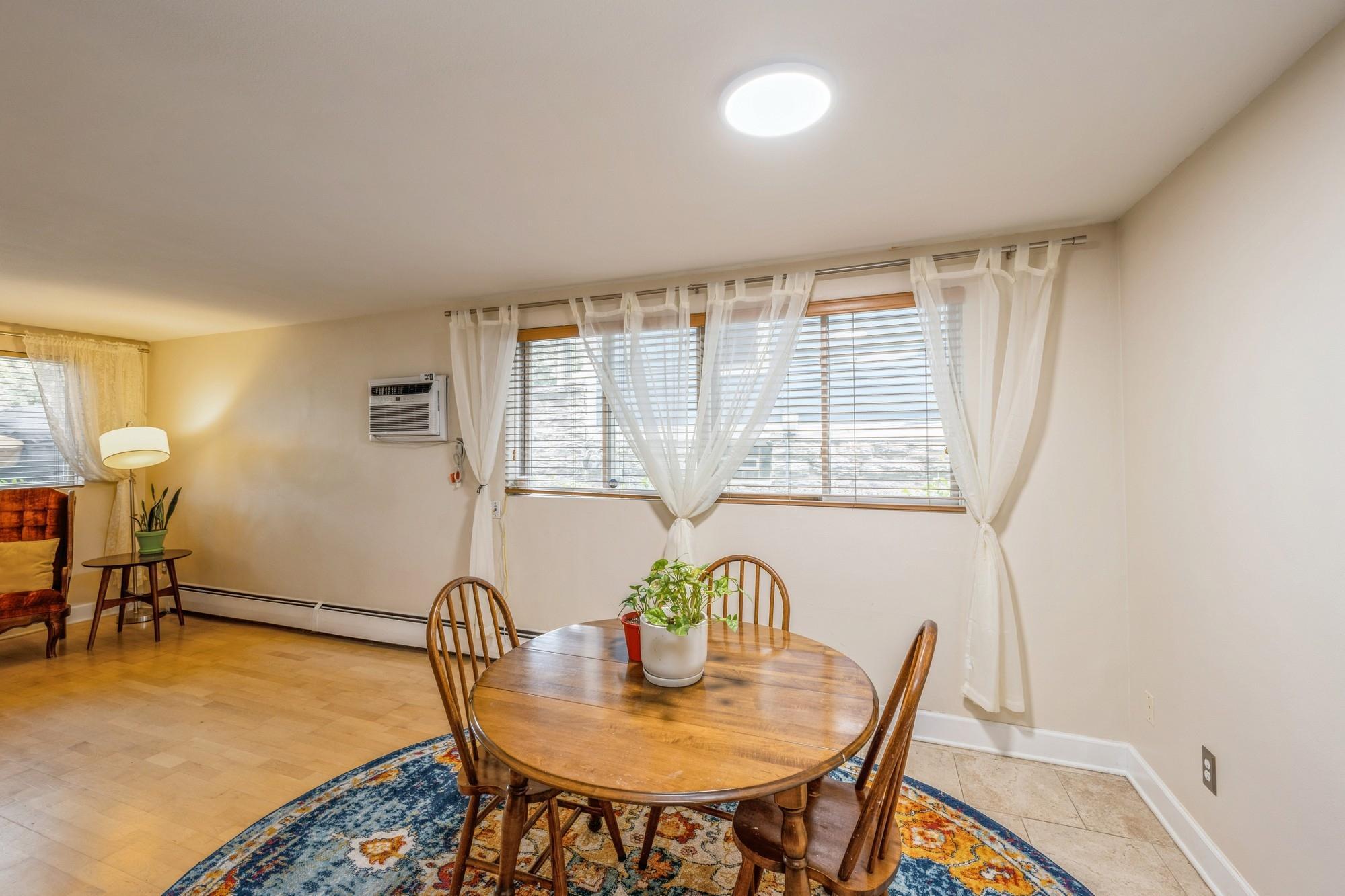 View of Residential at 2507 Bryant Avenue #1, Minneapolis MN 55405, Minneapolis (10 of 29) - Mike Wilen | Minnesota Team Real Estate