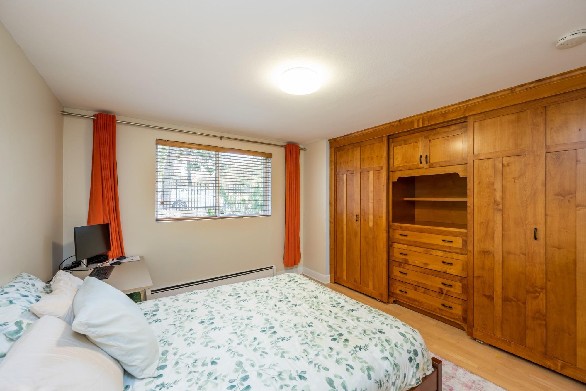 View of Residential at 2507 Bryant Avenue #1, Minneapolis MN 55405, Minneapolis (15 of 29) - Mike Wilen | Minnesota Team Real Estate