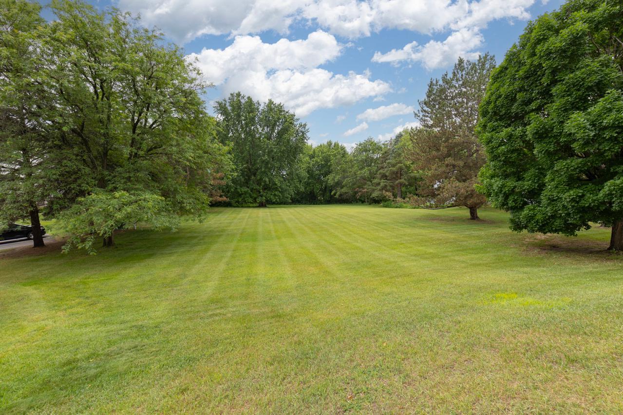 View of Residential at 7440 Landau Curve, Bloomington MN 55438, Bloomington (6 of 27) - Mike Wilen | Minnesota Team Real Estate