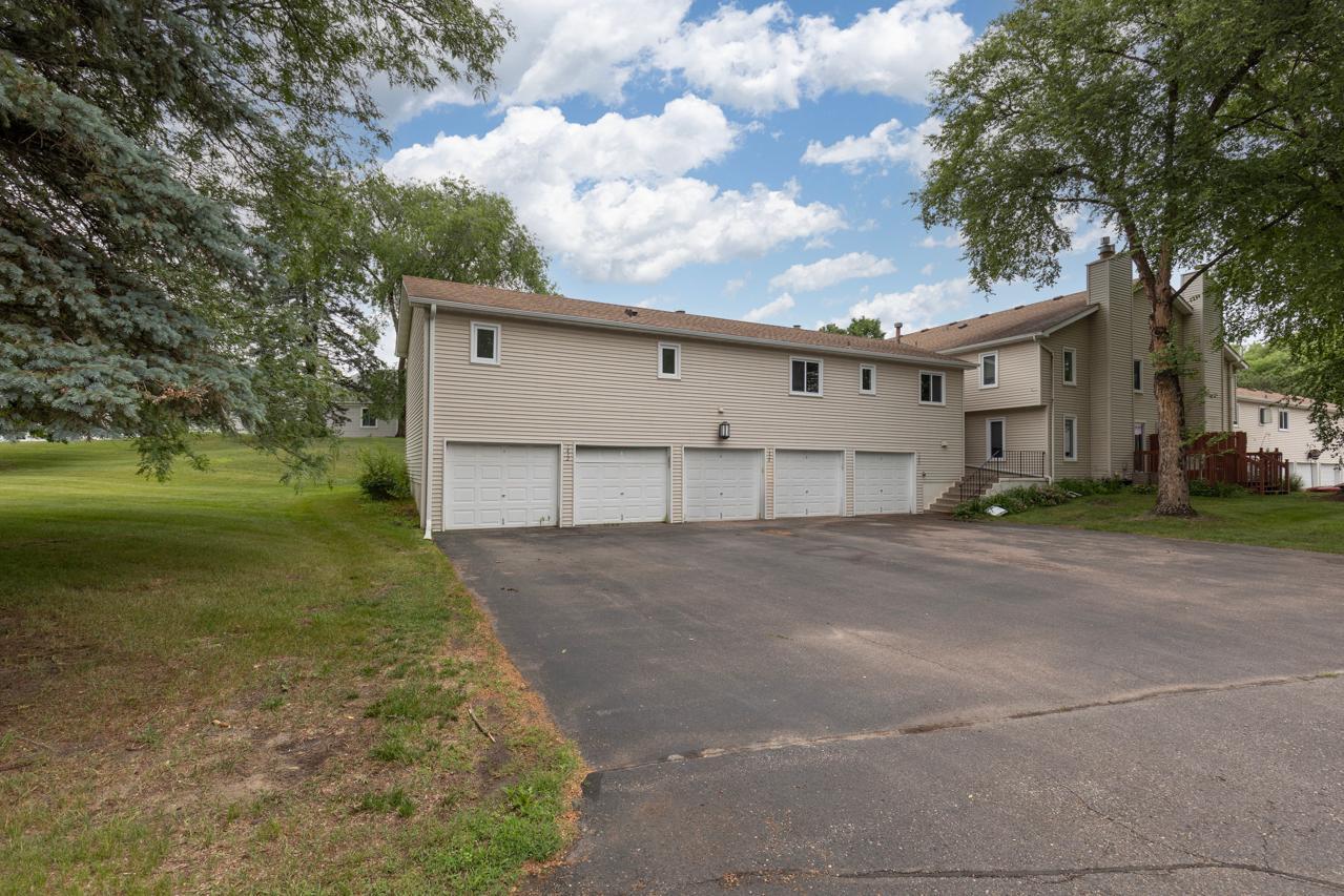 View of Residential at 7440 Landau Curve, Bloomington MN 55438, Bloomington (27 of 27) - Mike Wilen | Minnesota Team Real Estate