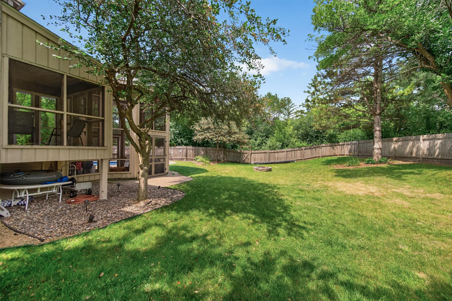 View of Residential at 7001 Beacon Circle, Eden Prairie MN 55346, Eden Prairie (45 of 46) - Mike Wilen | Minnesota Team Real Estate