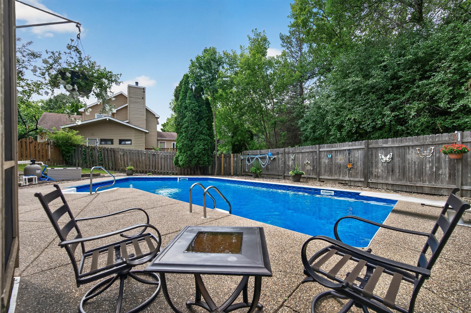 View of Residential at 7001 Beacon Circle, Eden Prairie MN 55346, Eden Prairie (43 of 46) - Mike Wilen | Minnesota Team Real Estate