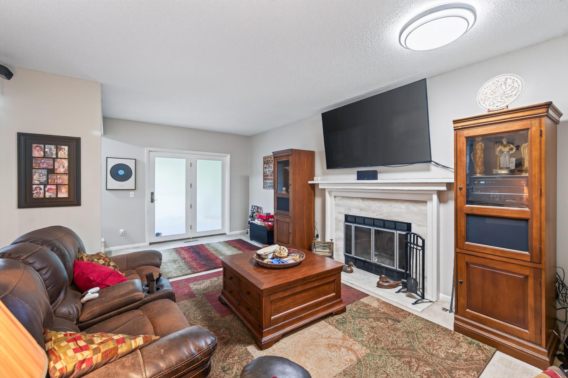 View of Residential at 7001 Beacon Circle, Eden Prairie MN 55346, Eden Prairie (16 of 46) - Mike Wilen | Minnesota Team Real Estate
