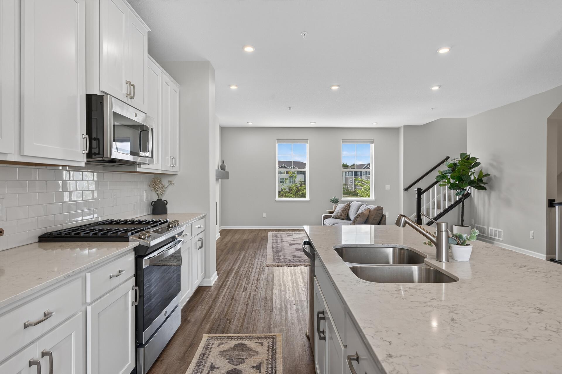 View of Residential at 8658 London Circle #B, Blaine MN 55449, Blaine (6 of 28) - Mike Wilen | Minnesota Team Real Estate