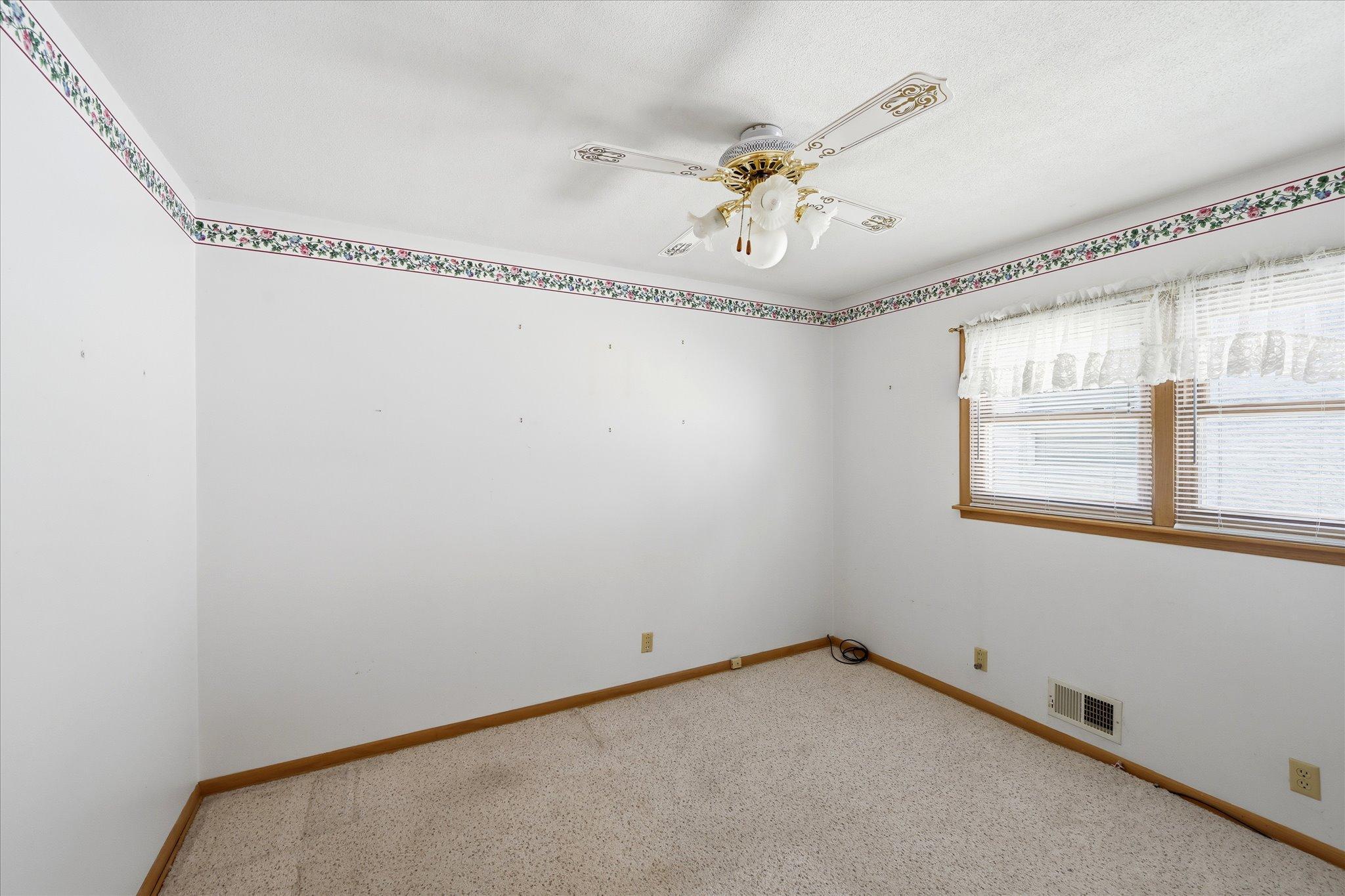 View of Residential at 2126 Forest Drive, Columbia Heights MN 55421, Columbia Heights (26 of 42) - Mike Wilen | Minnesota Team Real Estate
