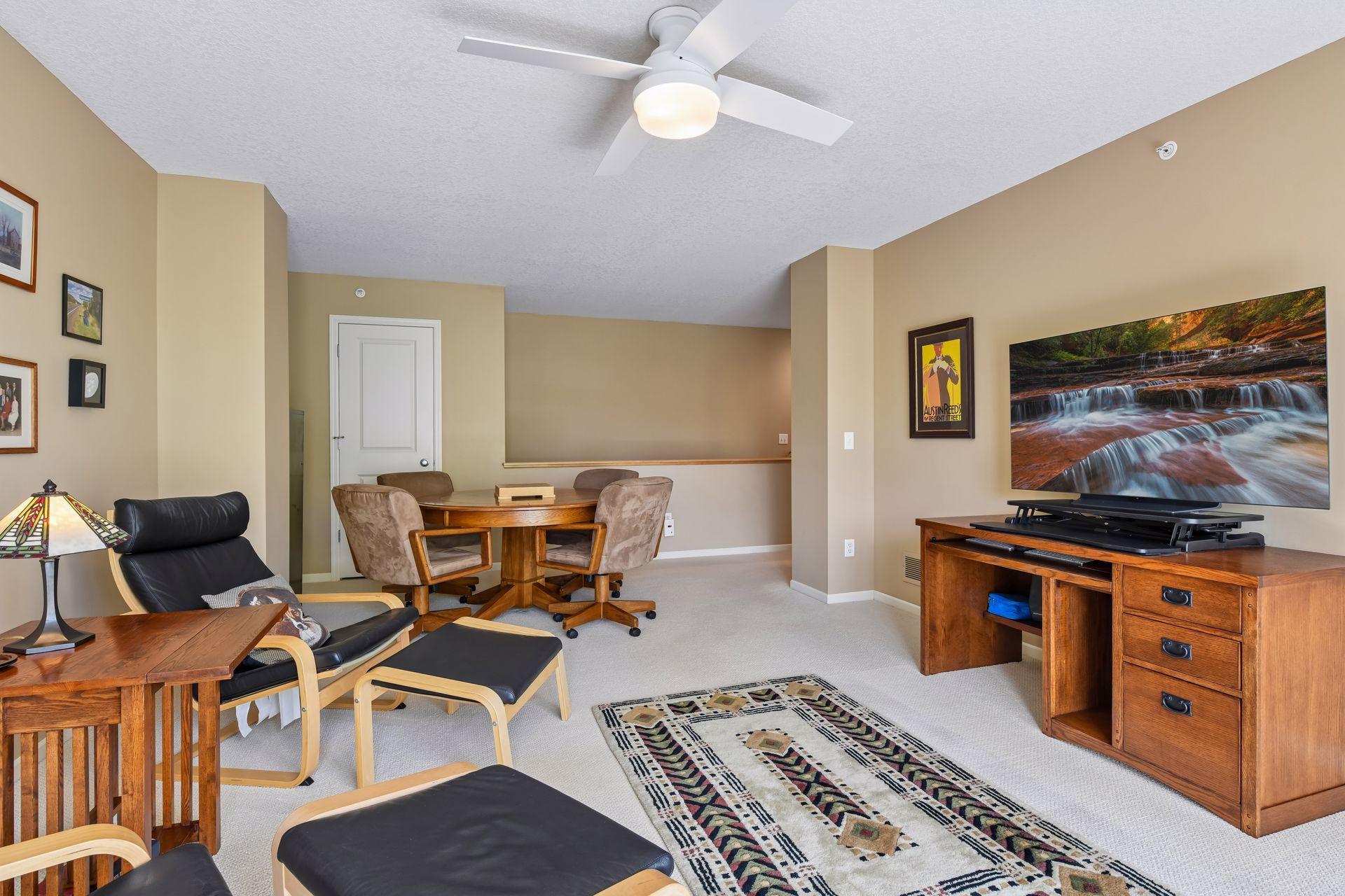 View of Residential at 10837 Shore Drive, Plymouth MN 55441, Plymouth (28 of 36) - Mike Wilen | Minnesota Team Real Estate
