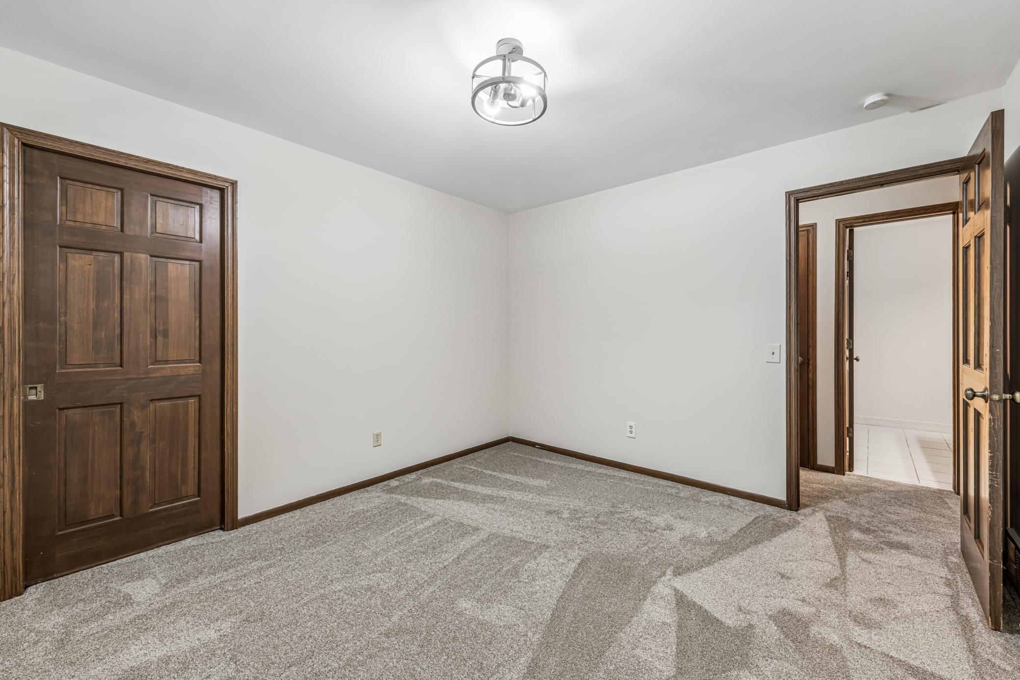View of Residential at 151 Choctaw Circle, Chanhassen MN 55317, Chanhassen (27 of 51) - Mike Wilen | Minnesota Team Real Estate