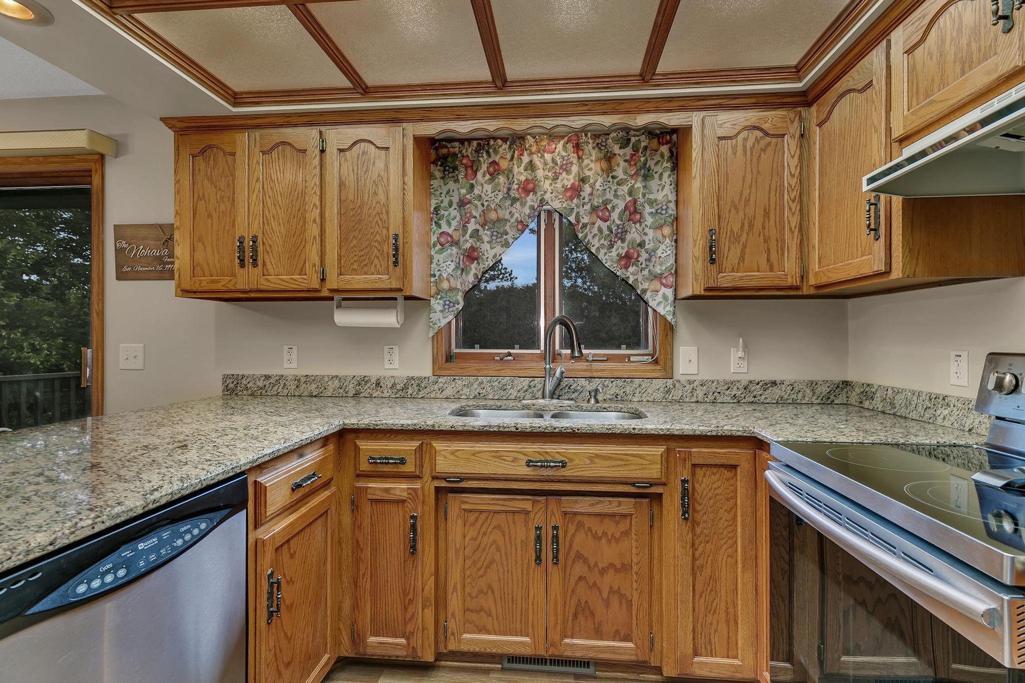 View of Residential at 1905 Prairie Hill Road, Saint Cloud MN 56301, Saint Cloud (8 of 32) - Mike Wilen | Minnesota Team Real Estate