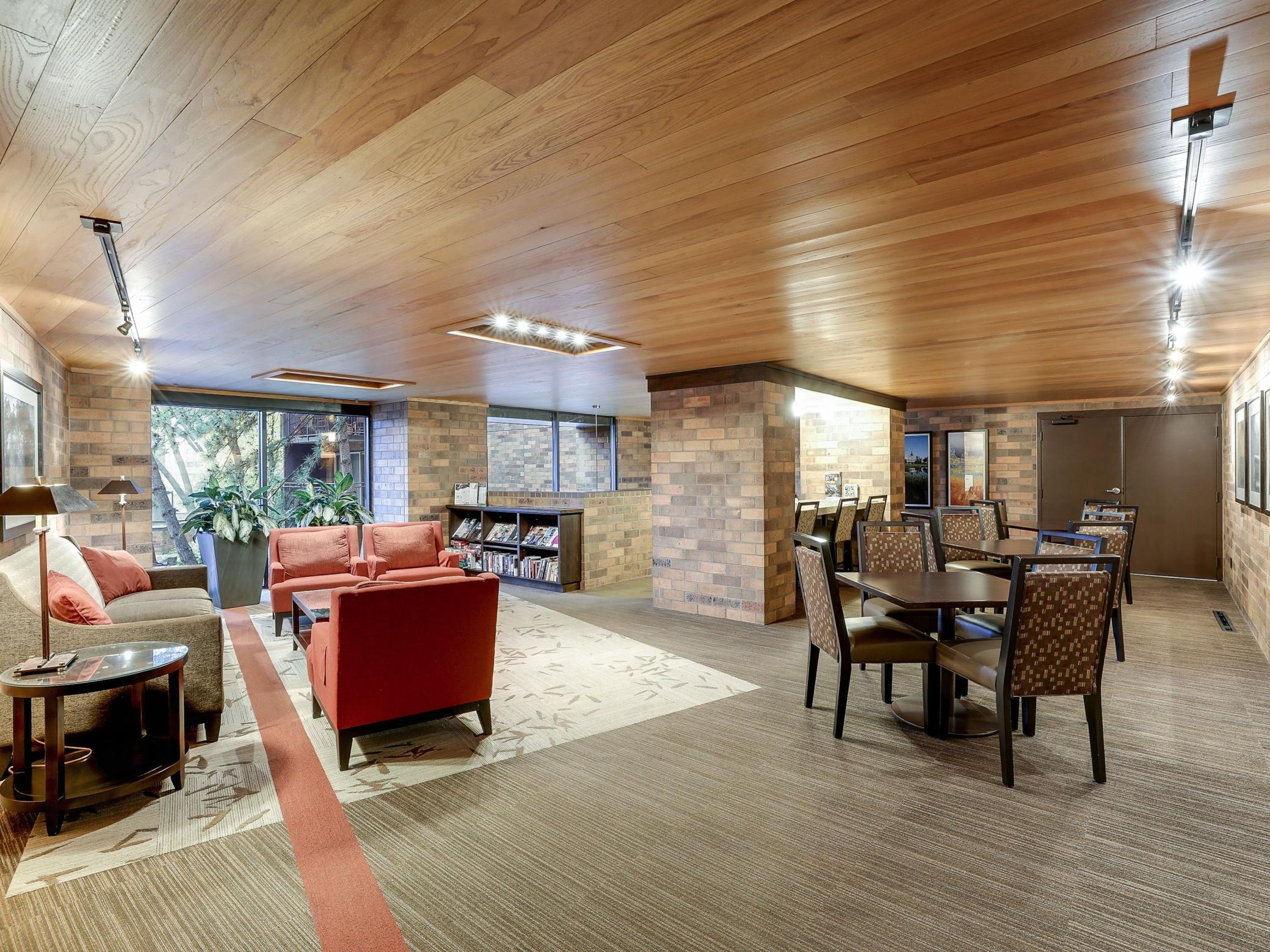 View of Residential at 210 Grant Street #107, Minneapolis MN 55403, Minneapolis (18 of 26) - Mike Wilen | Minnesota Team Real Estate
