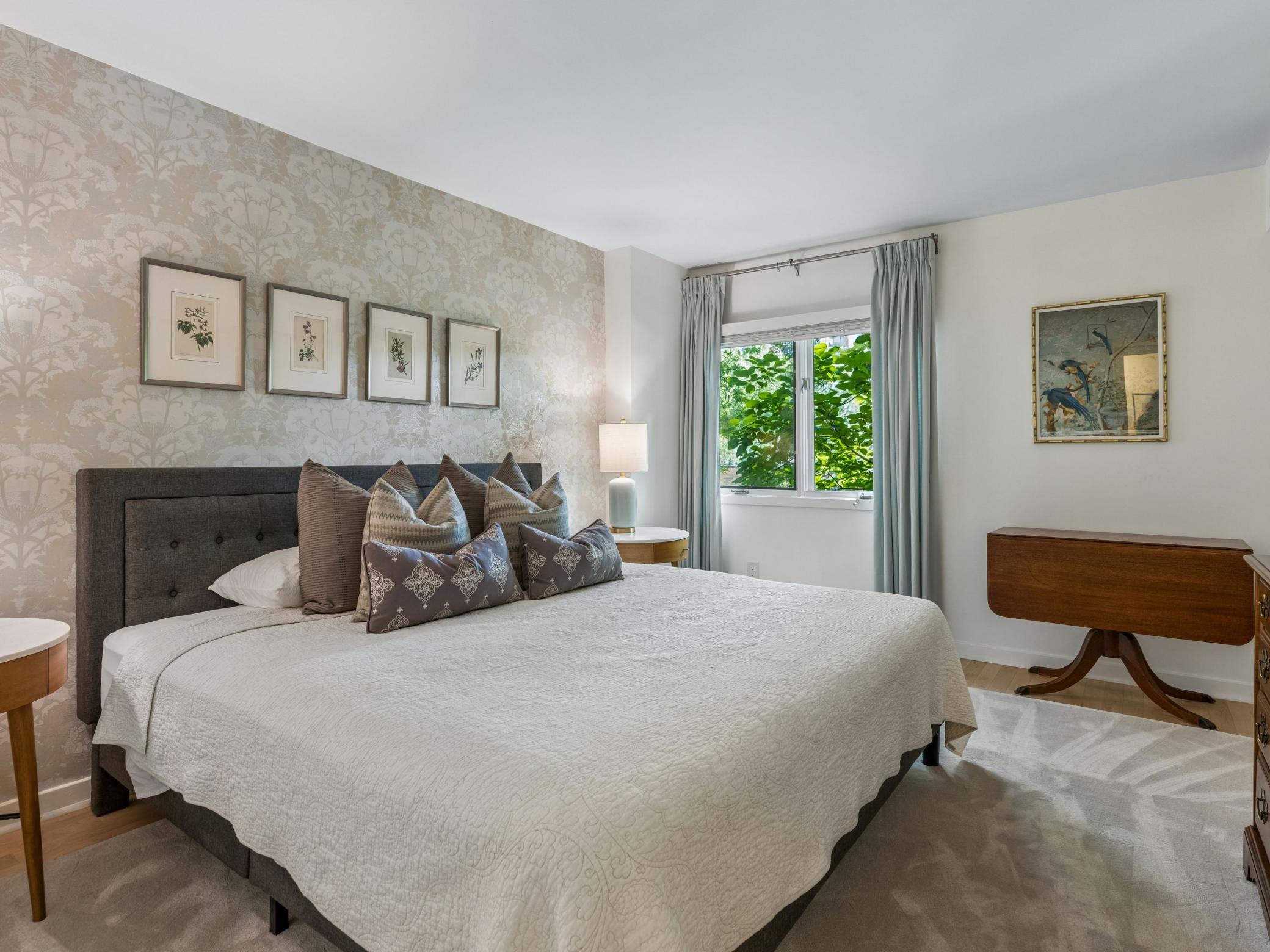 View of Residential at 210 Grant Street #107, Minneapolis MN 55403, Minneapolis (10 of 26) - Mike Wilen | Minnesota Team Real Estate
