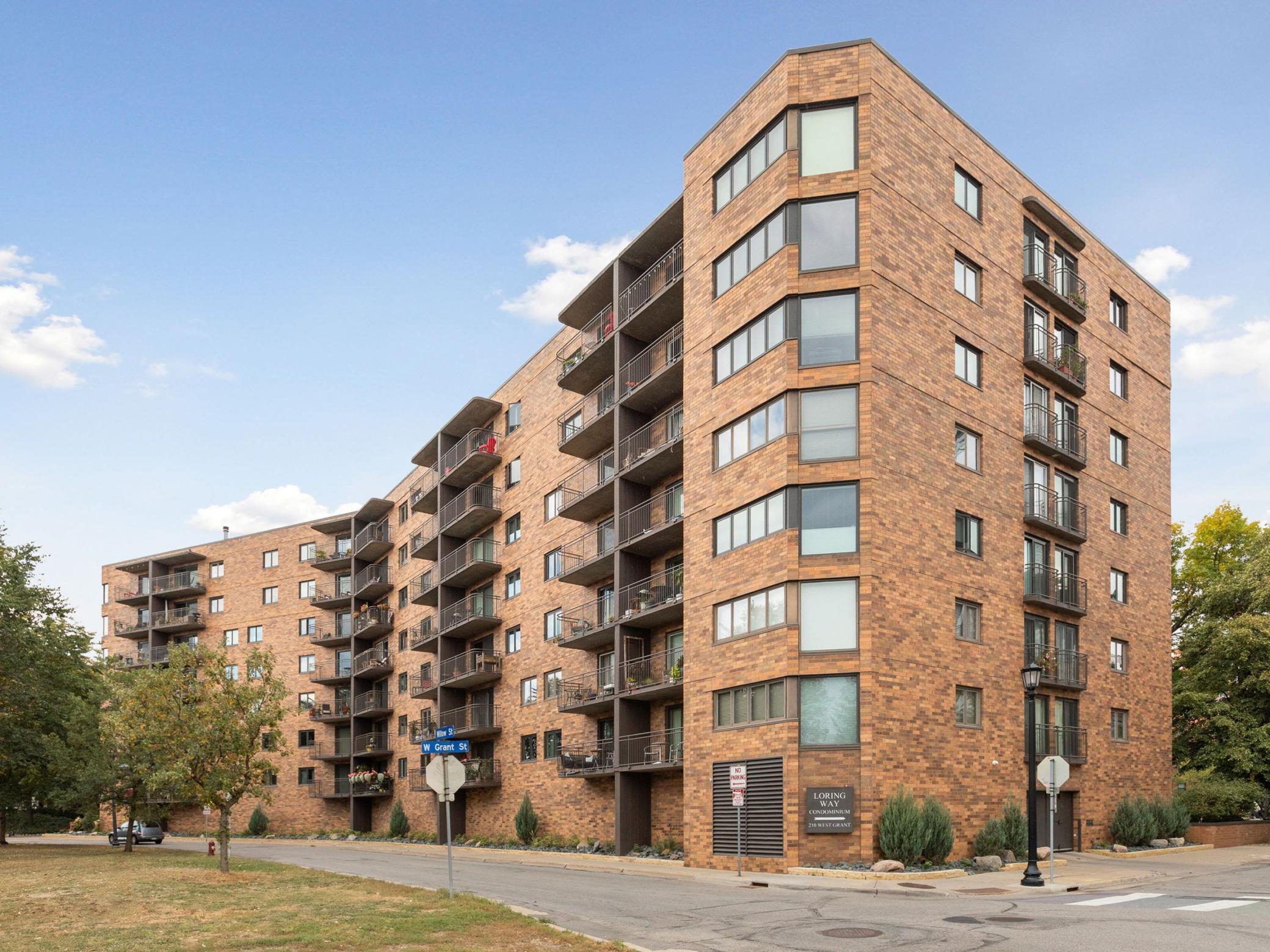 View of Residential at 210 Grant Street #107, Minneapolis MN 55403, Minneapolis (3 of 26) - Mike Wilen | Minnesota Team Real Estate