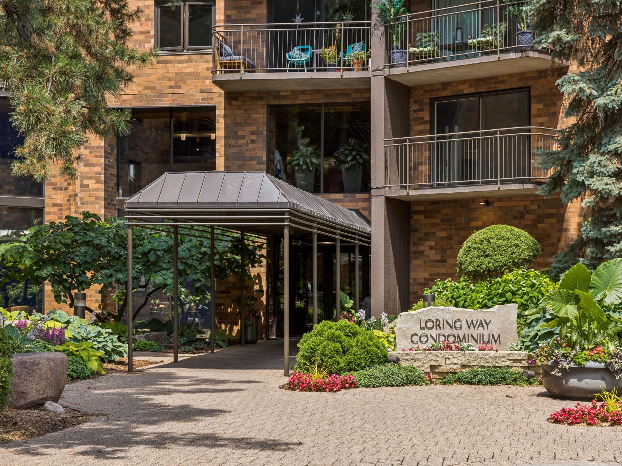 View of Residential at 210 Grant Street #107, Minneapolis MN 55403, Minneapolis (2 of 26) - Mike Wilen | Minnesota Team Real Estate