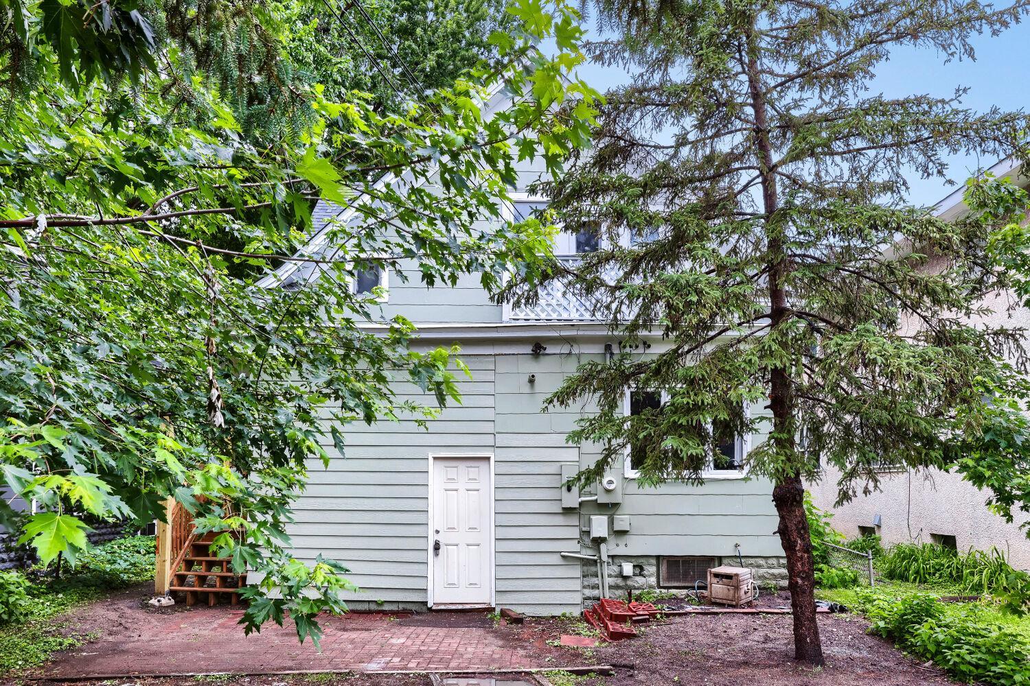 View of Residential at 1092 25th Avenue, Minneapolis MN 55414, Minneapolis (27 of 28) - Mike Wilen | Minnesota Team Real Estate