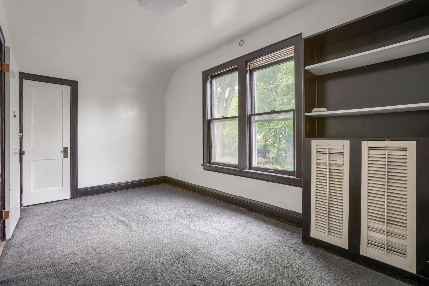 View of Residential at 1092 25th Avenue, Minneapolis MN 55414, Minneapolis (20 of 28) - Mike Wilen | Minnesota Team Real Estate