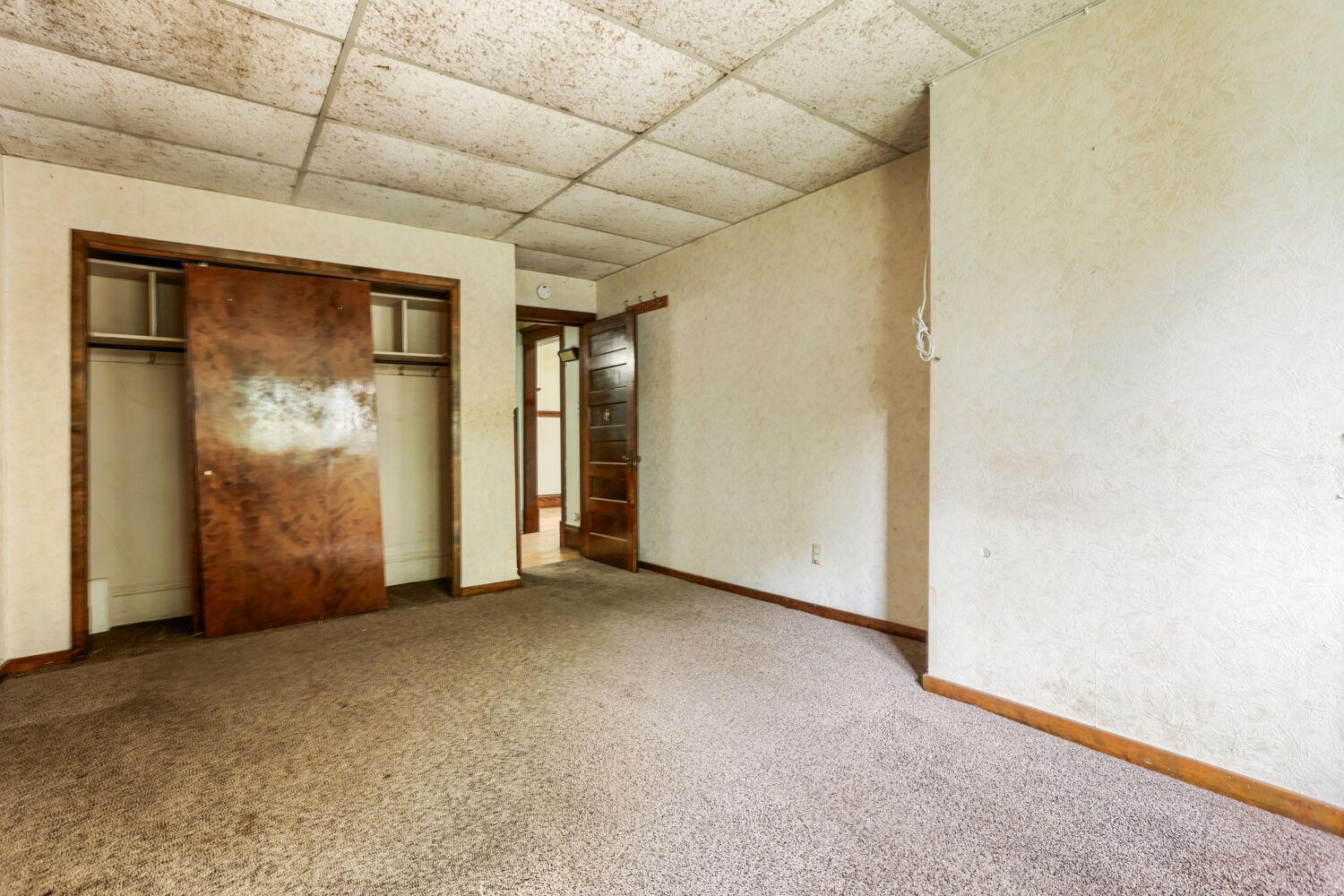 View of Residential at 1092 25th Avenue, Minneapolis MN 55414, Minneapolis (17 of 28) - Mike Wilen | Minnesota Team Real Estate