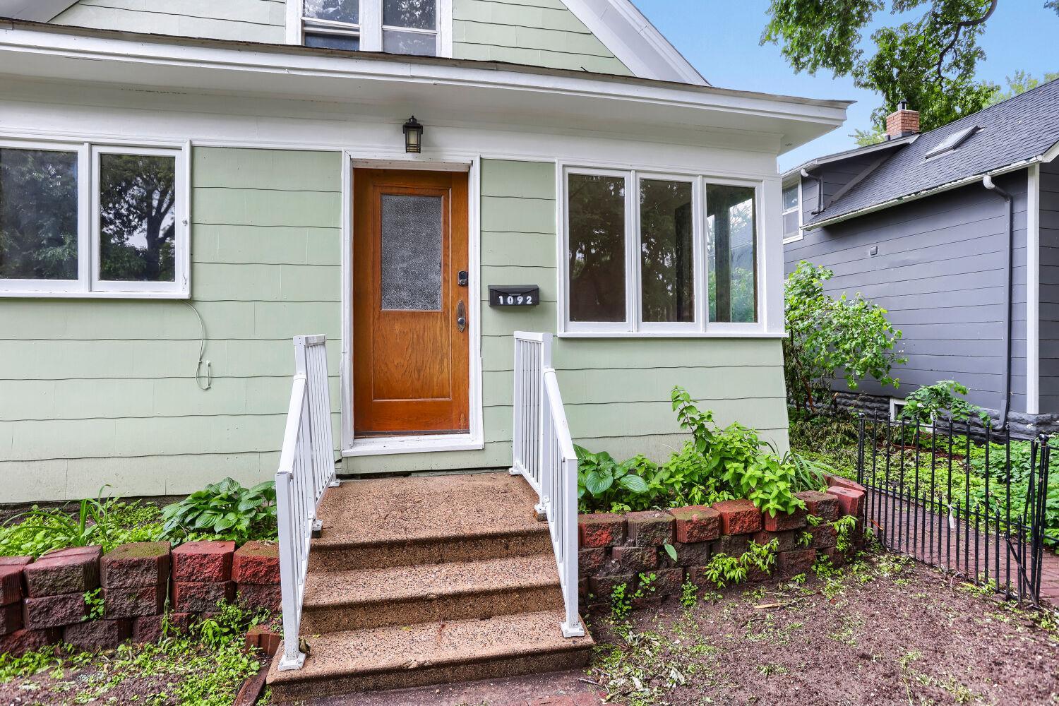 View of Residential at 1092 25th Avenue, Minneapolis MN 55414, Minneapolis (4 of 28) - Mike Wilen | Minnesota Team Real Estate