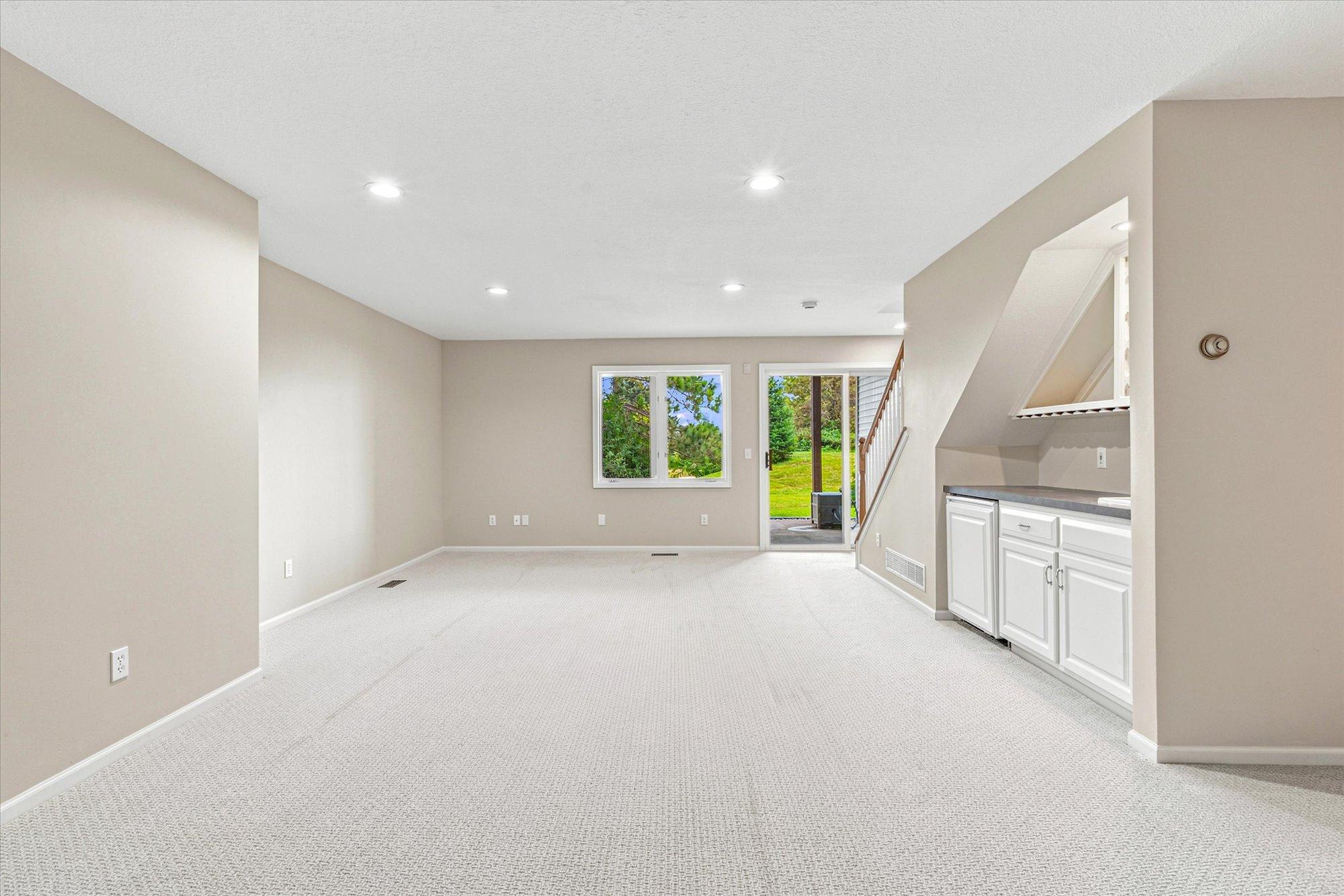 View of Residential at 10970 Kiawah Drive, Eden Prairie MN 55344, Eden Prairie (26 of 35) - Mike Wilen | Minnesota Team Real Estate