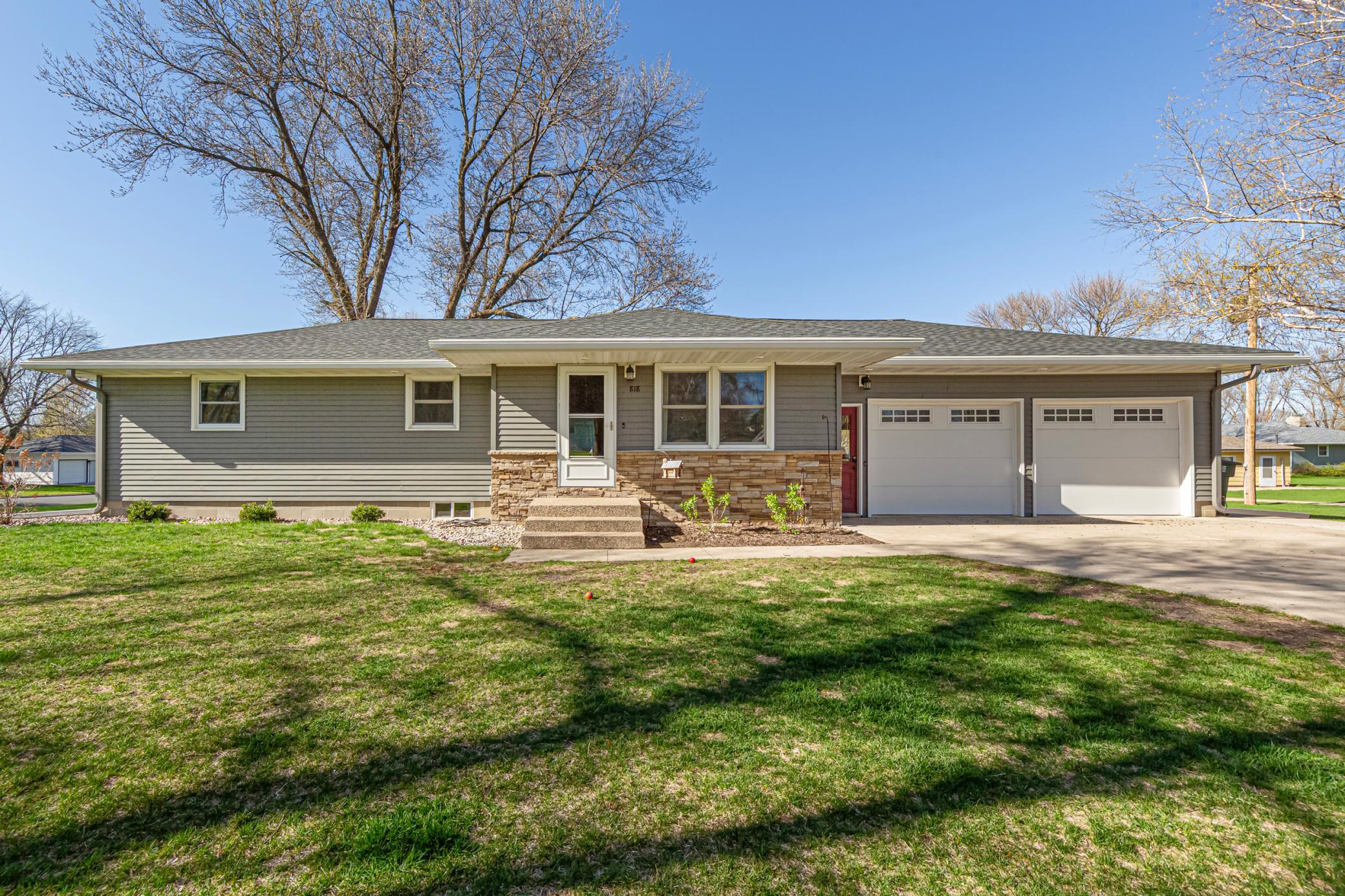 View of Residential at 818 Lincoln Avenue, Gaylord MN 55334, Gaylord (2 of 43) - Mike Wilen | Minnesota Team Real Estate