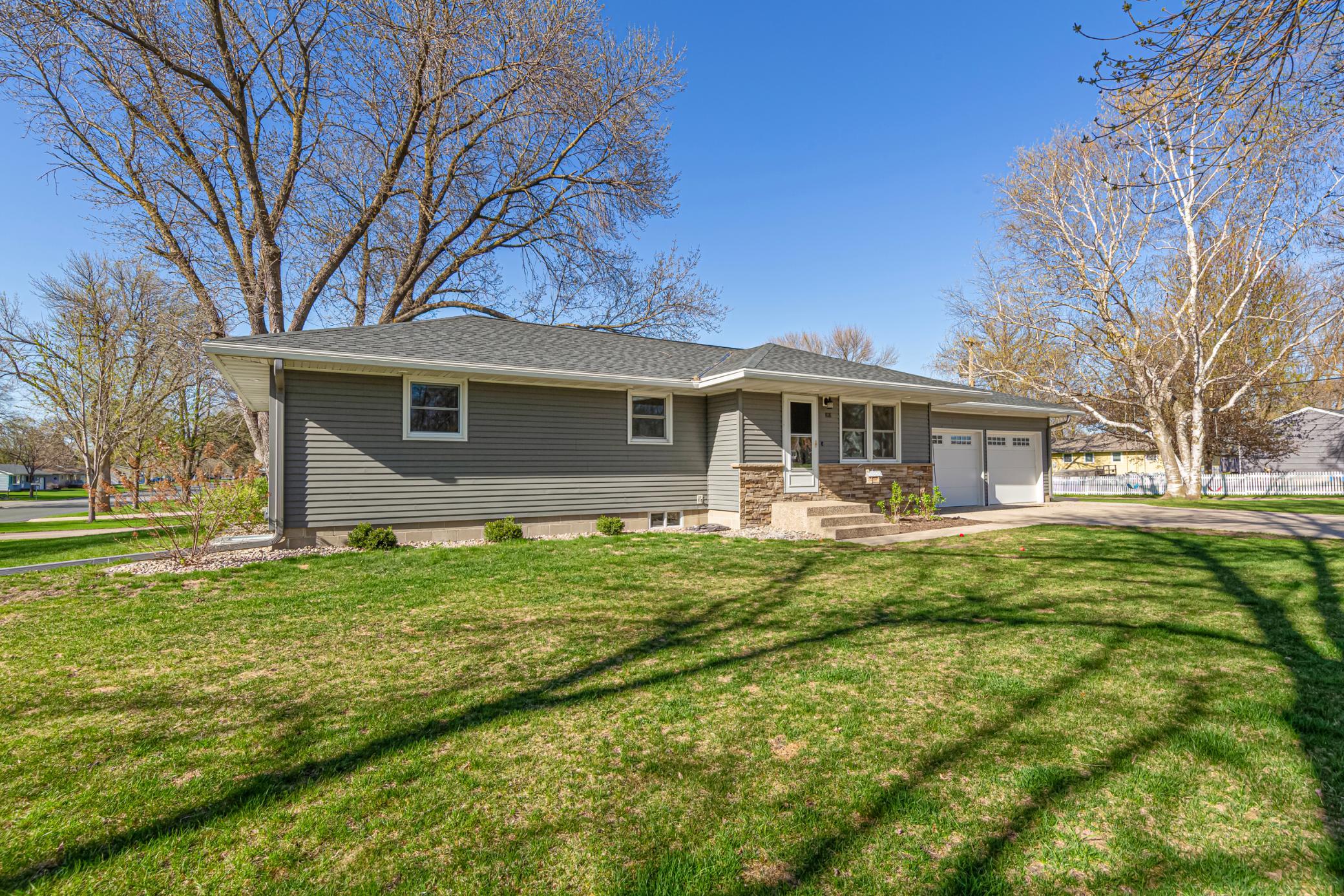 View of Residential at 818 Lincoln Avenue, Gaylord MN 55334, Gaylord (4 of 43) - Mike Wilen | Minnesota Team Real Estate